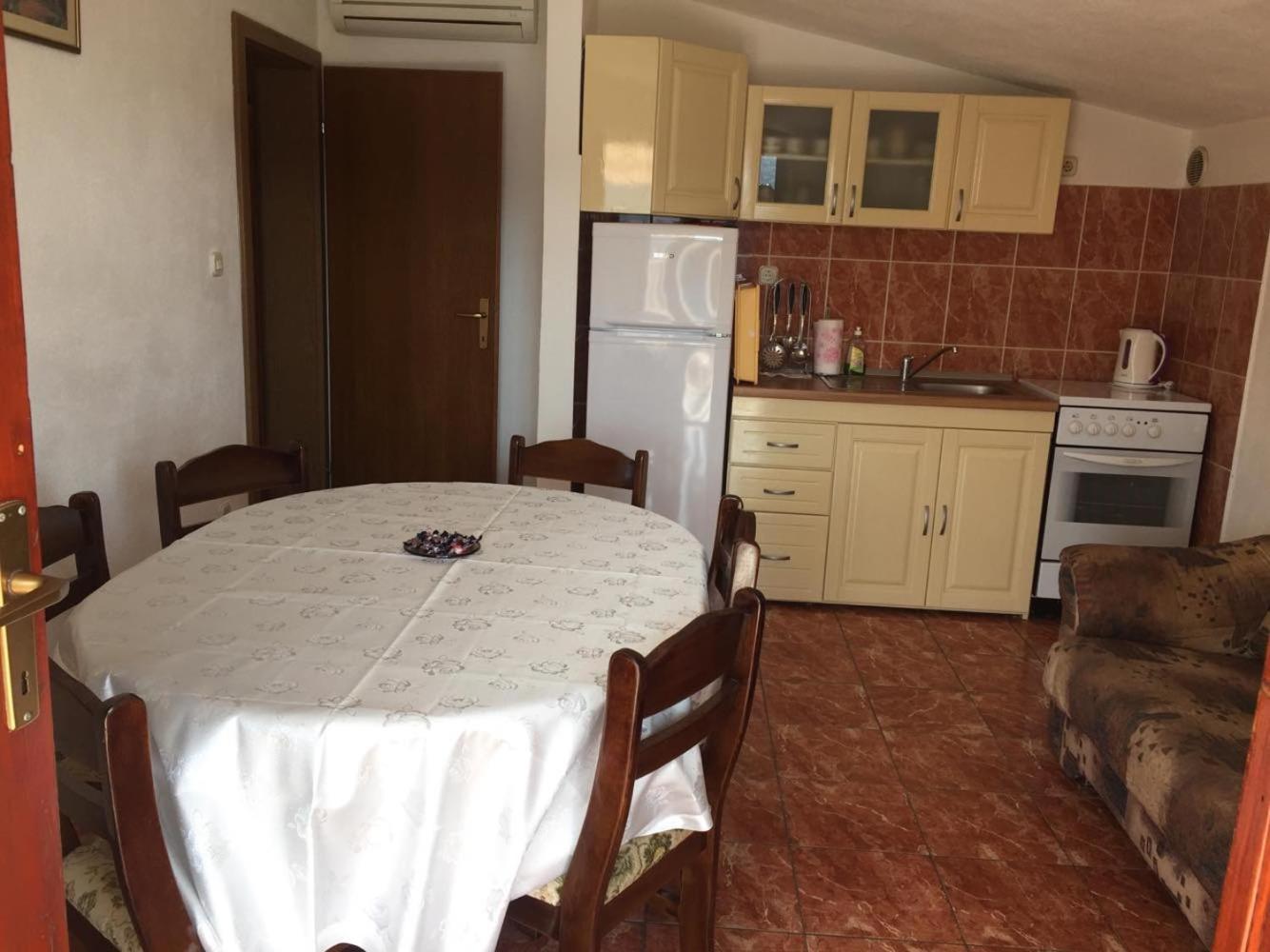 Villa Nada view 4