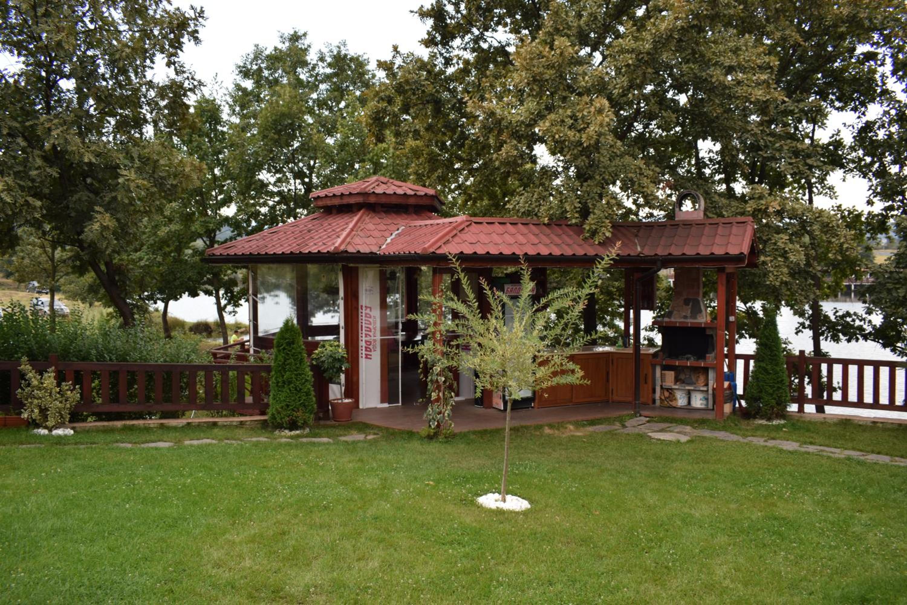 Photo 16