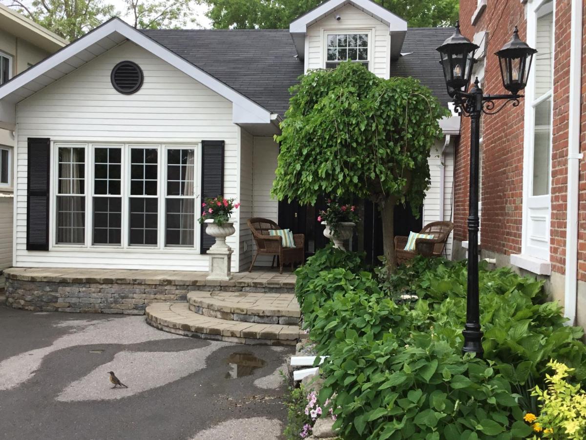 Stone Garden Inn