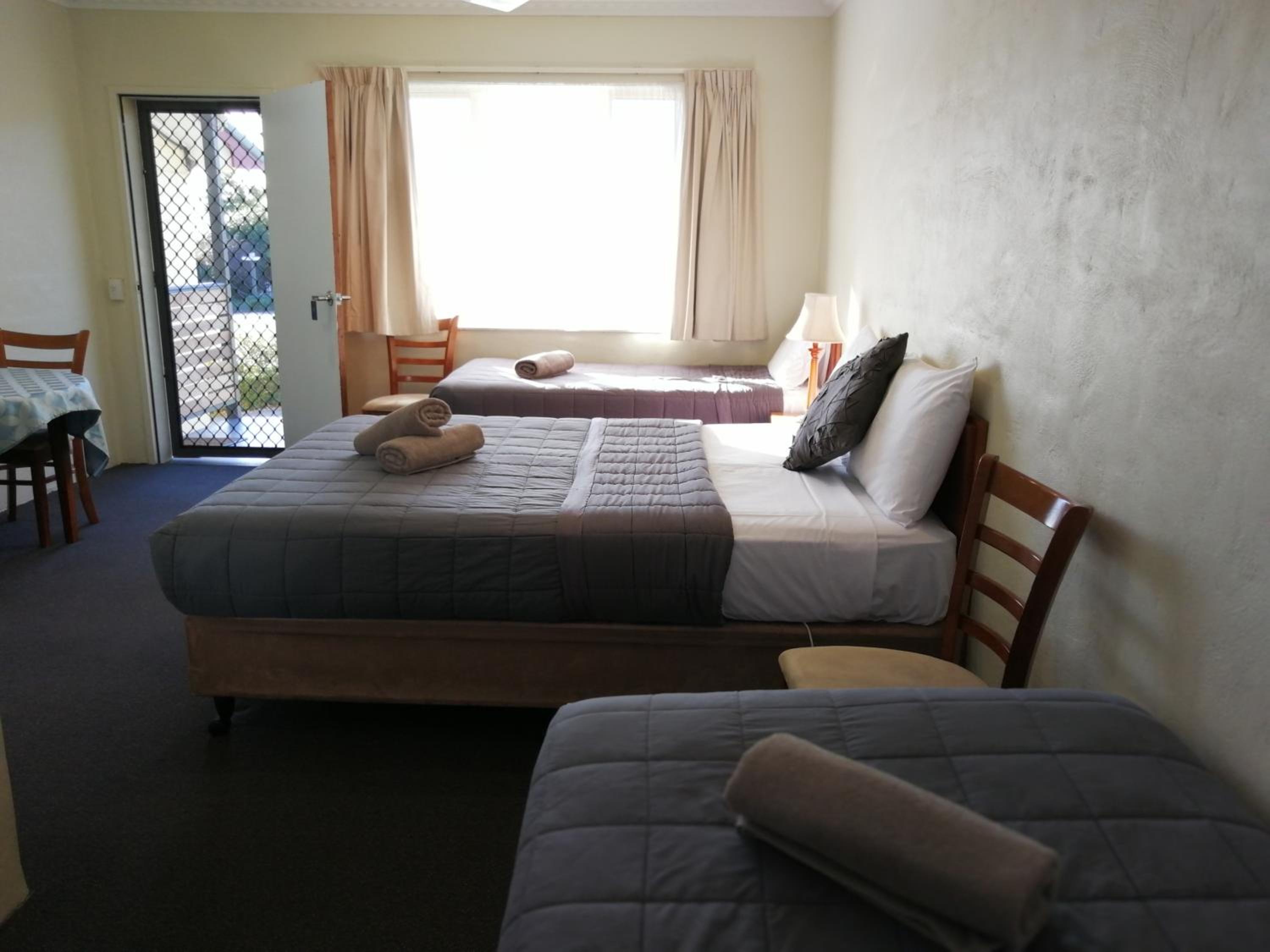 Wintersun Motel