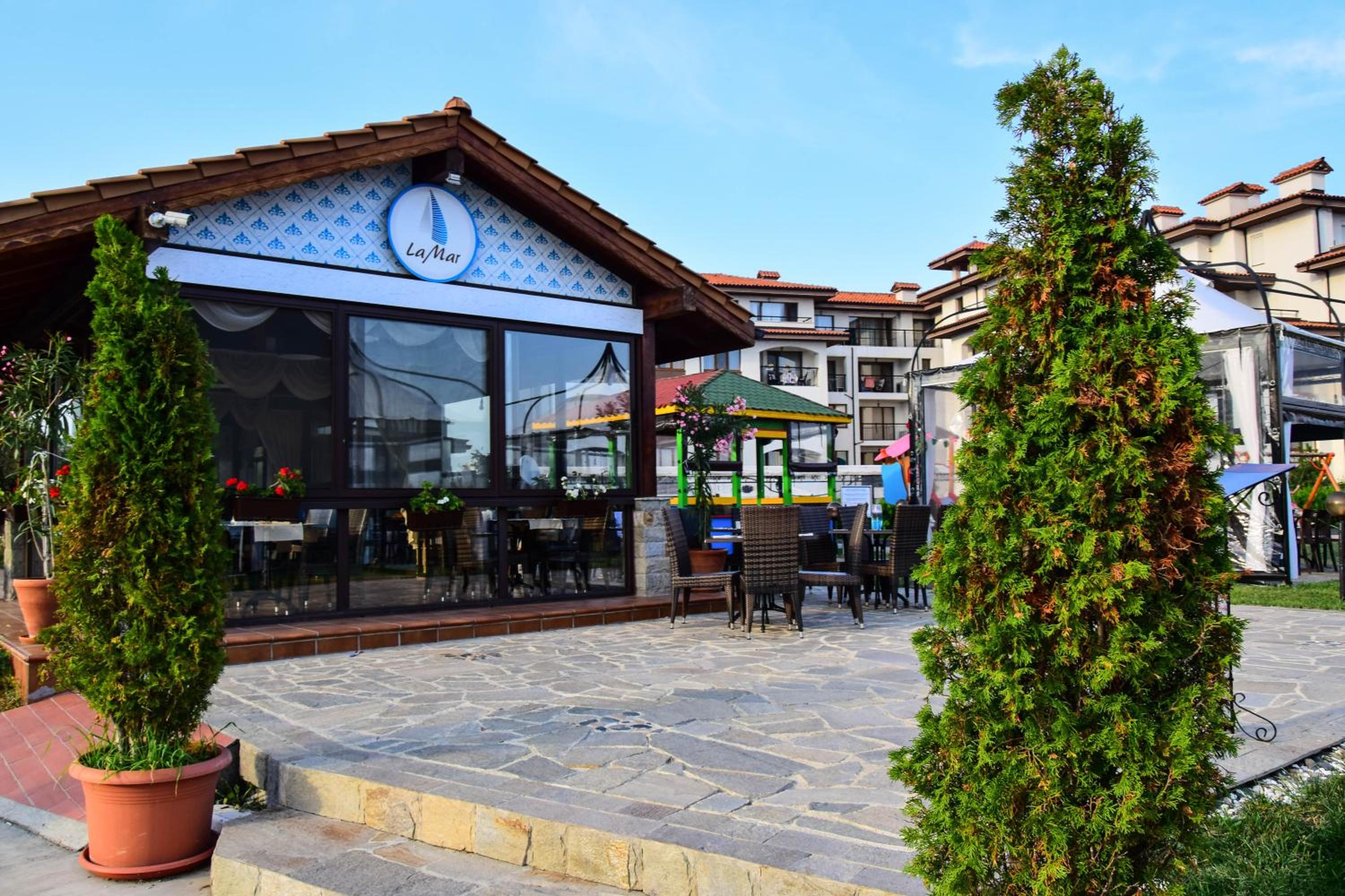 Sea Club Sarafovo Apartments