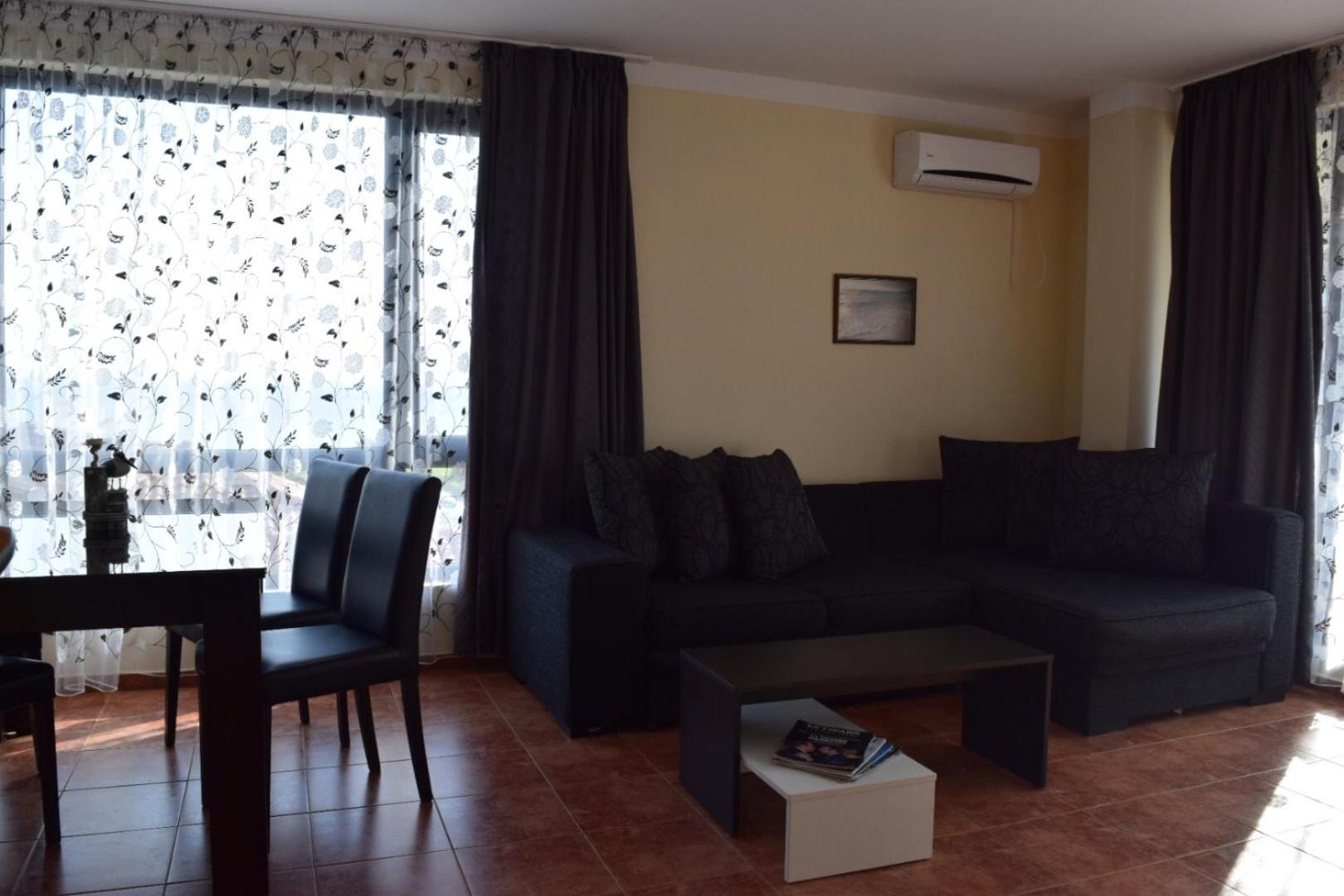 Sea Club Sarafovo Apartments