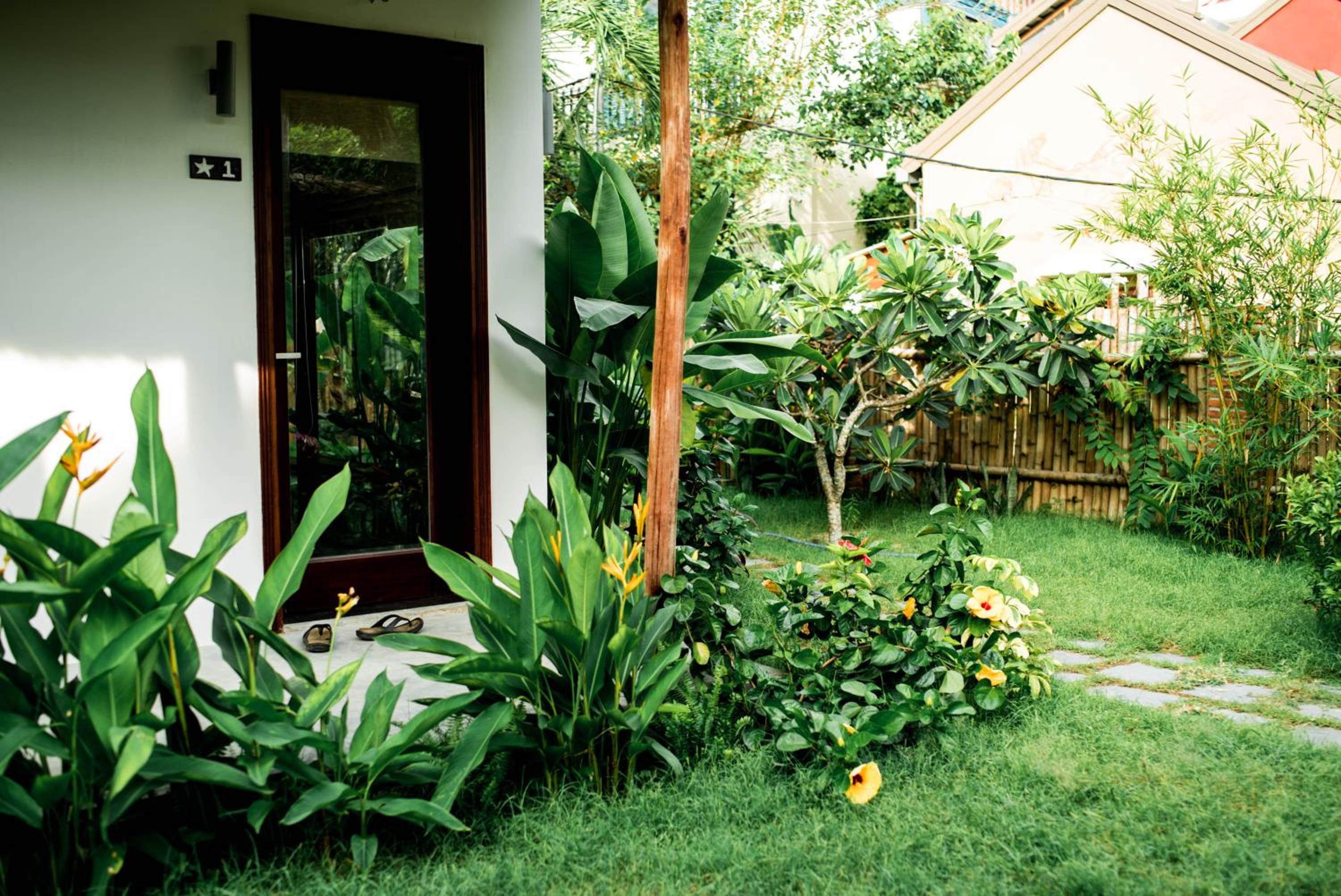 An Bang Seastar Boutique Villa view 2