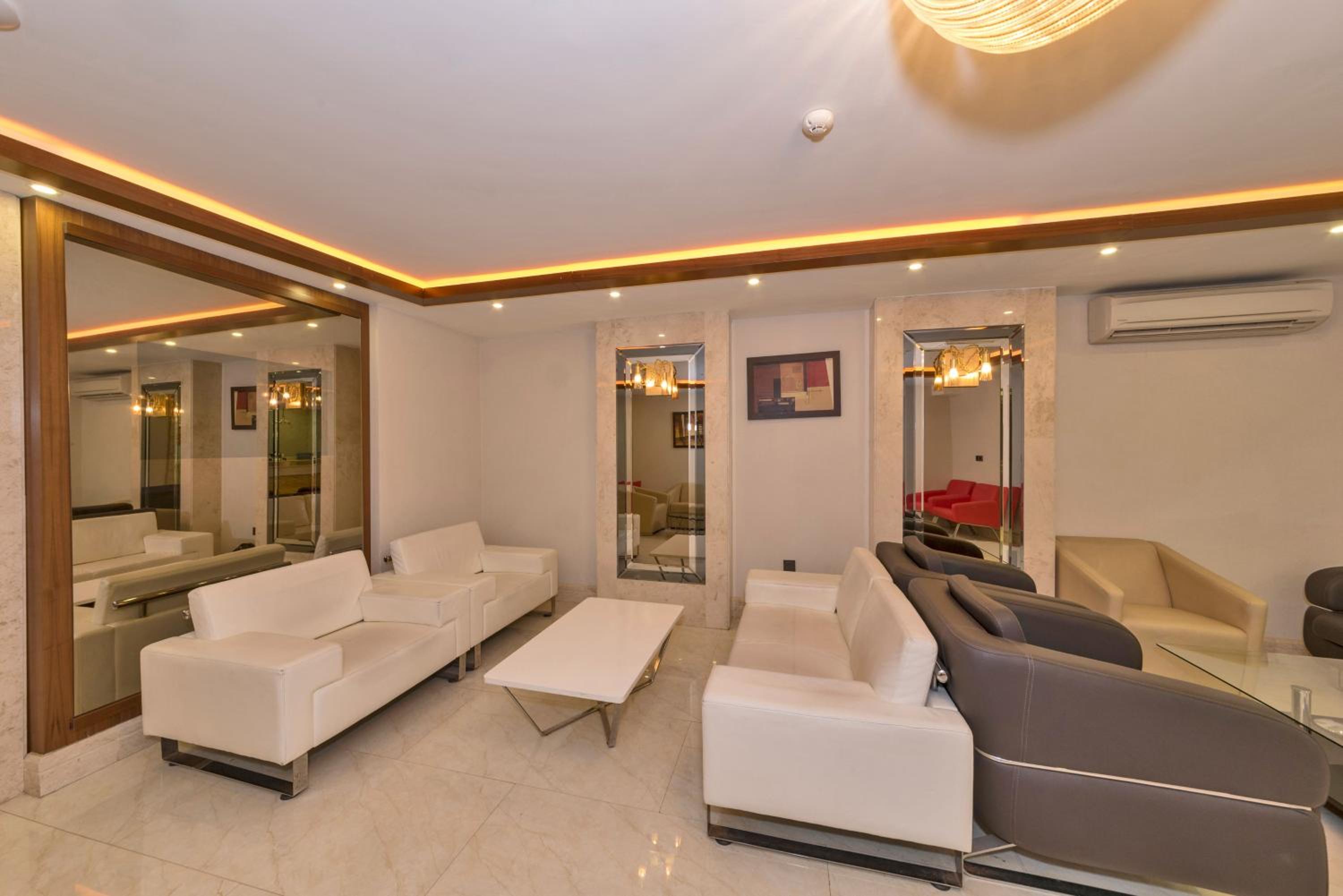 Marcello Hotel - Image 55