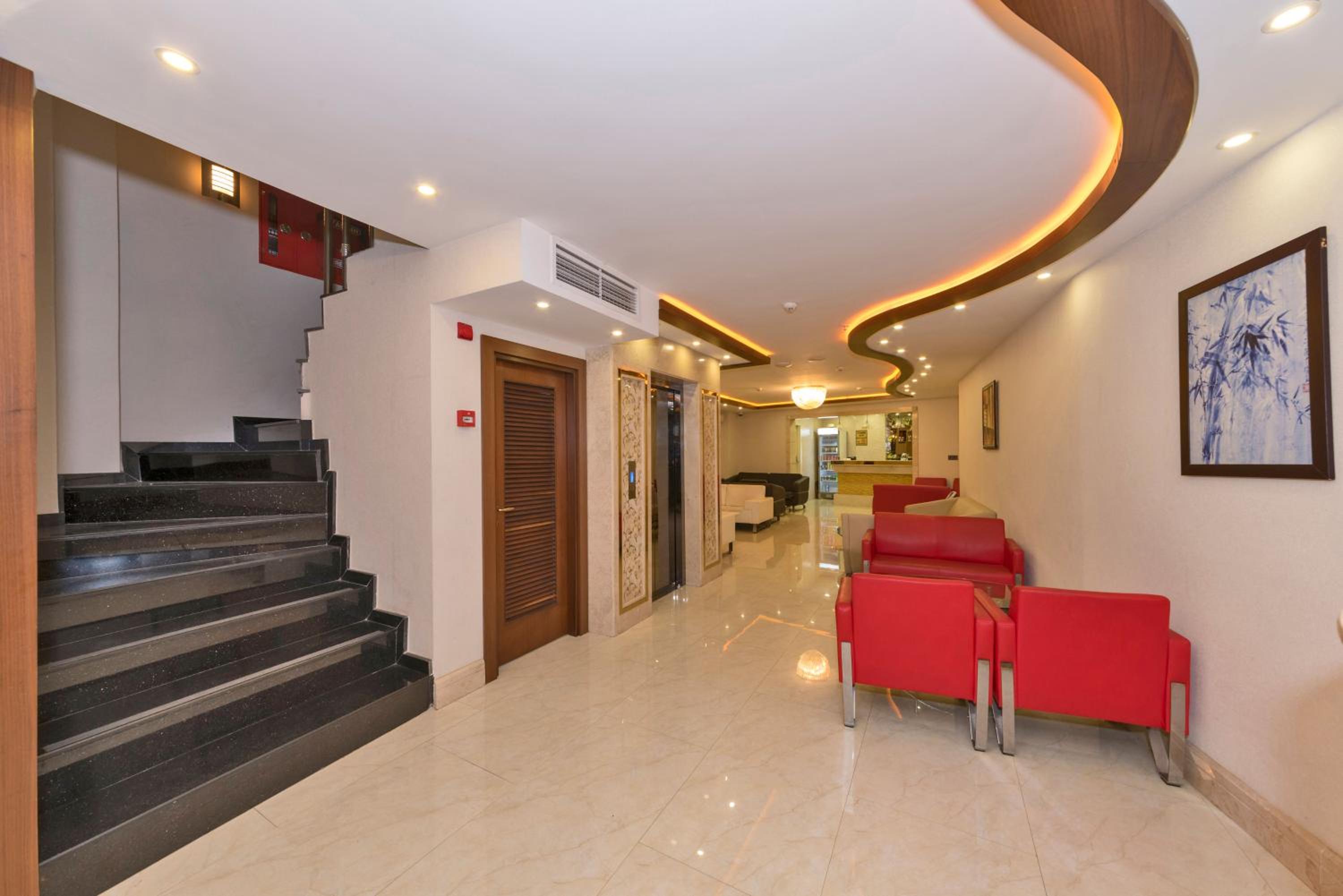 Marcello Hotel - Image 57