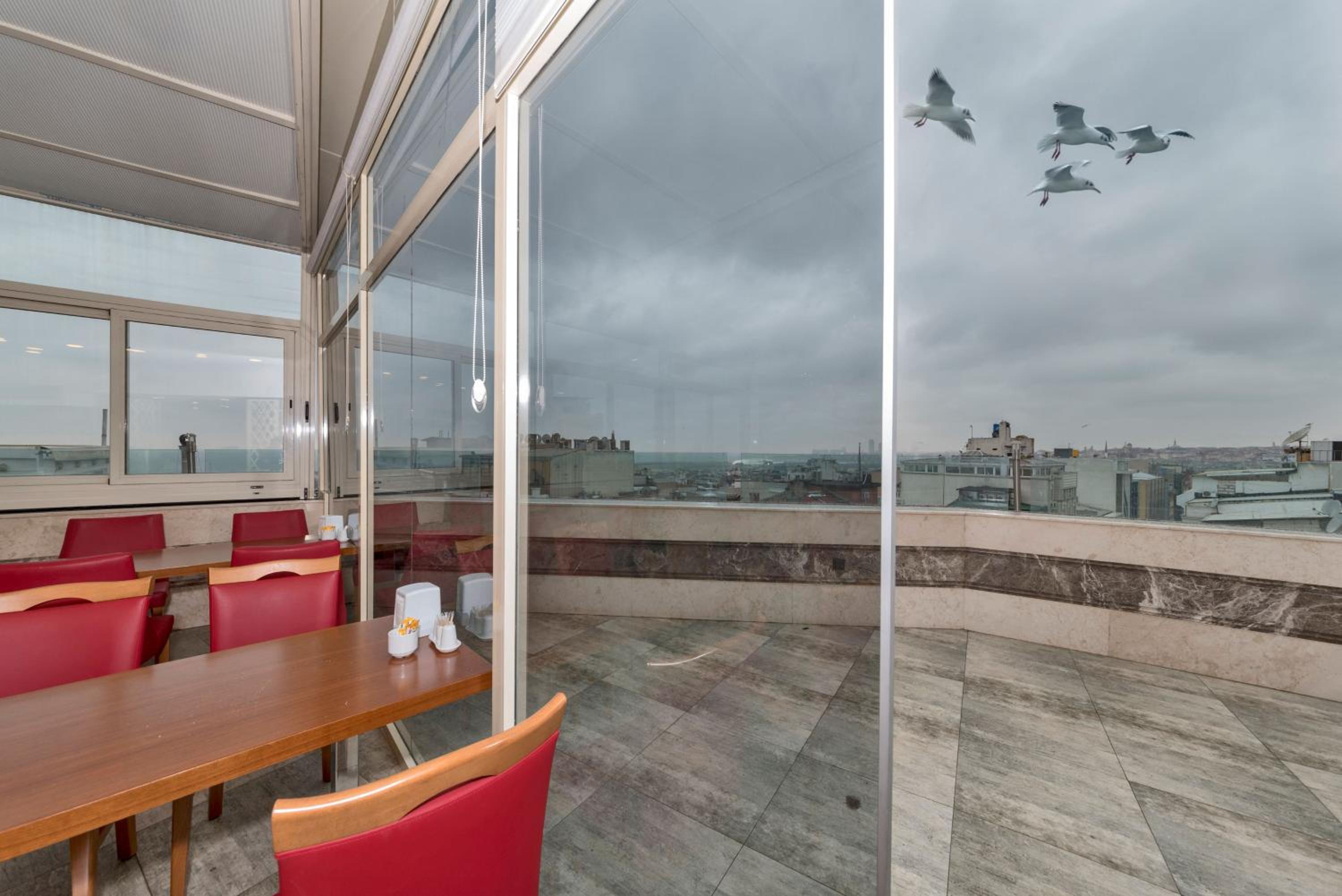 Marcello Hotel - Image 31