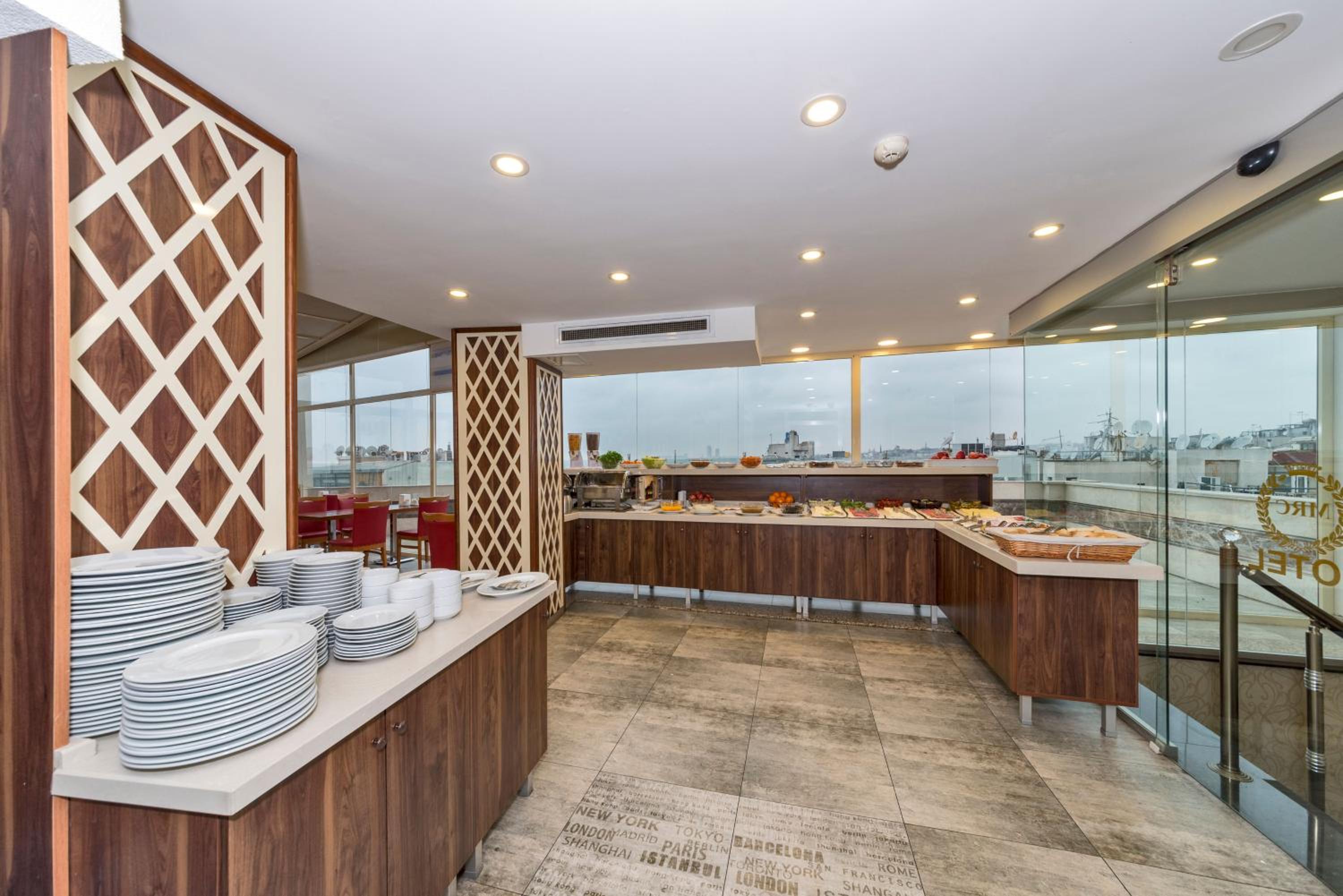 Marcello Hotel - Image 33