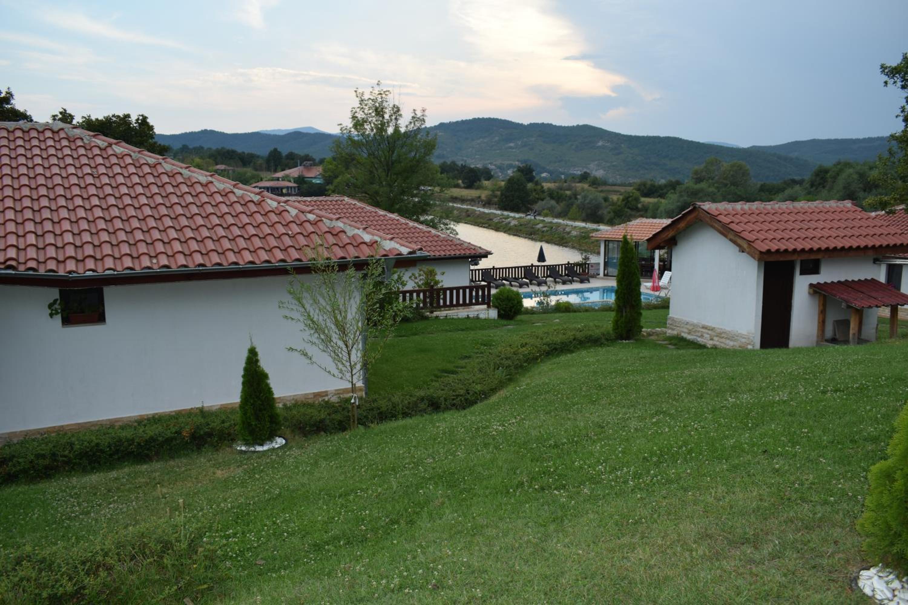 Photo 11