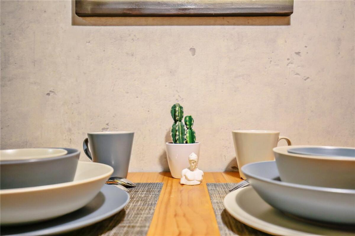 Hangzhou Xihu District ·Huanglong Sports Center Locals Apartment 00147450