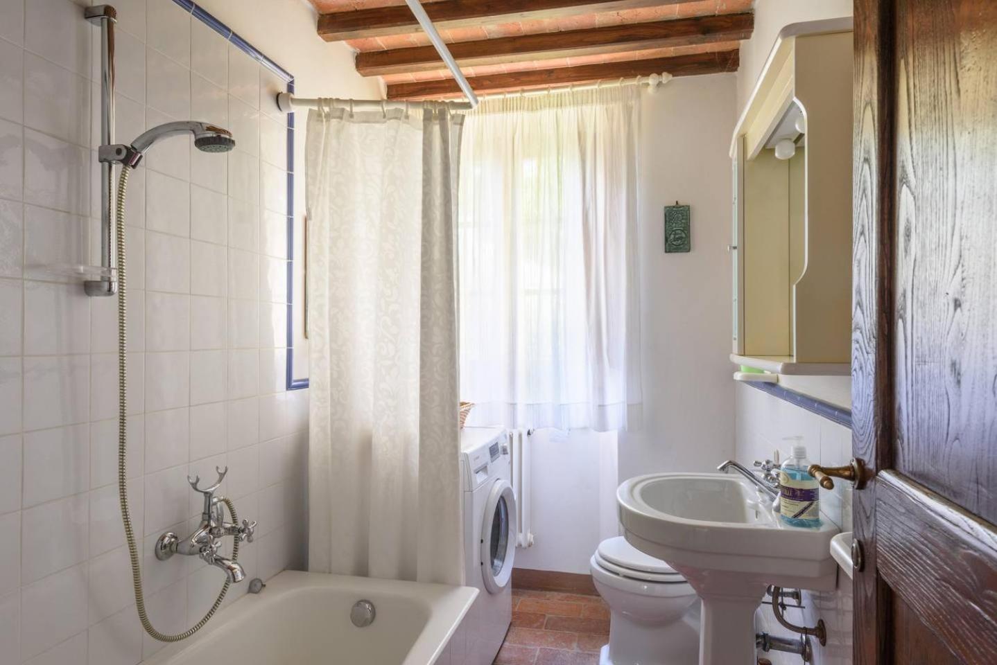 Cortona Vacations - Casale Lombriciano - Property Image 11
