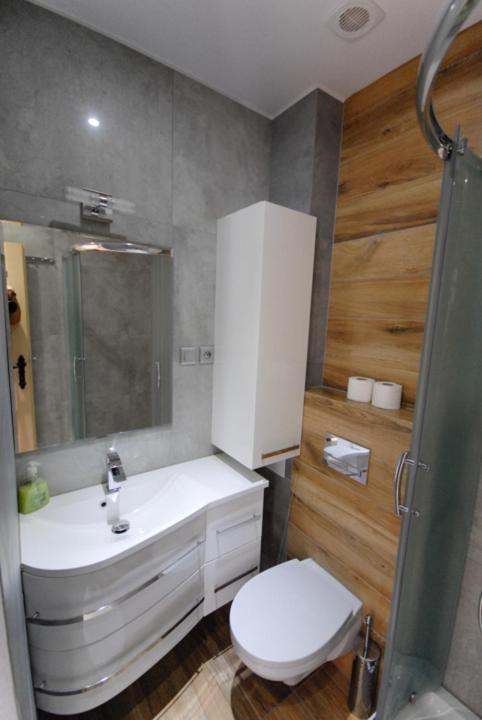 Photo 77