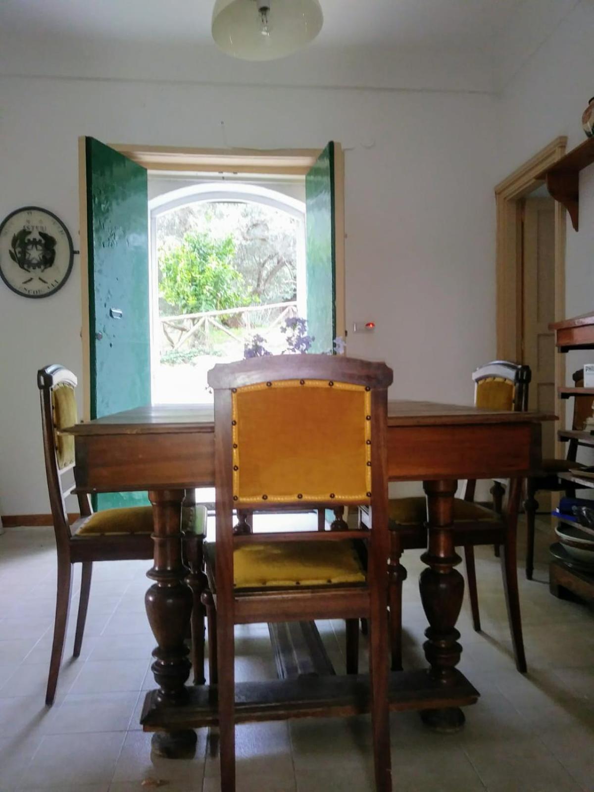 Photo 33