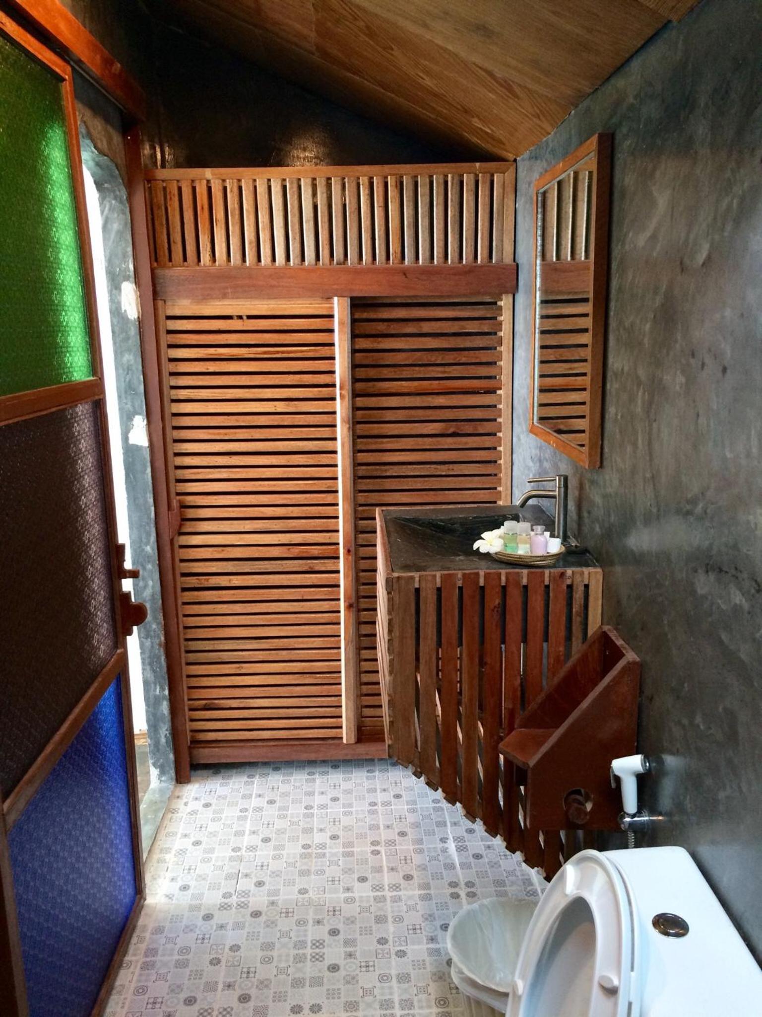 Photo 47