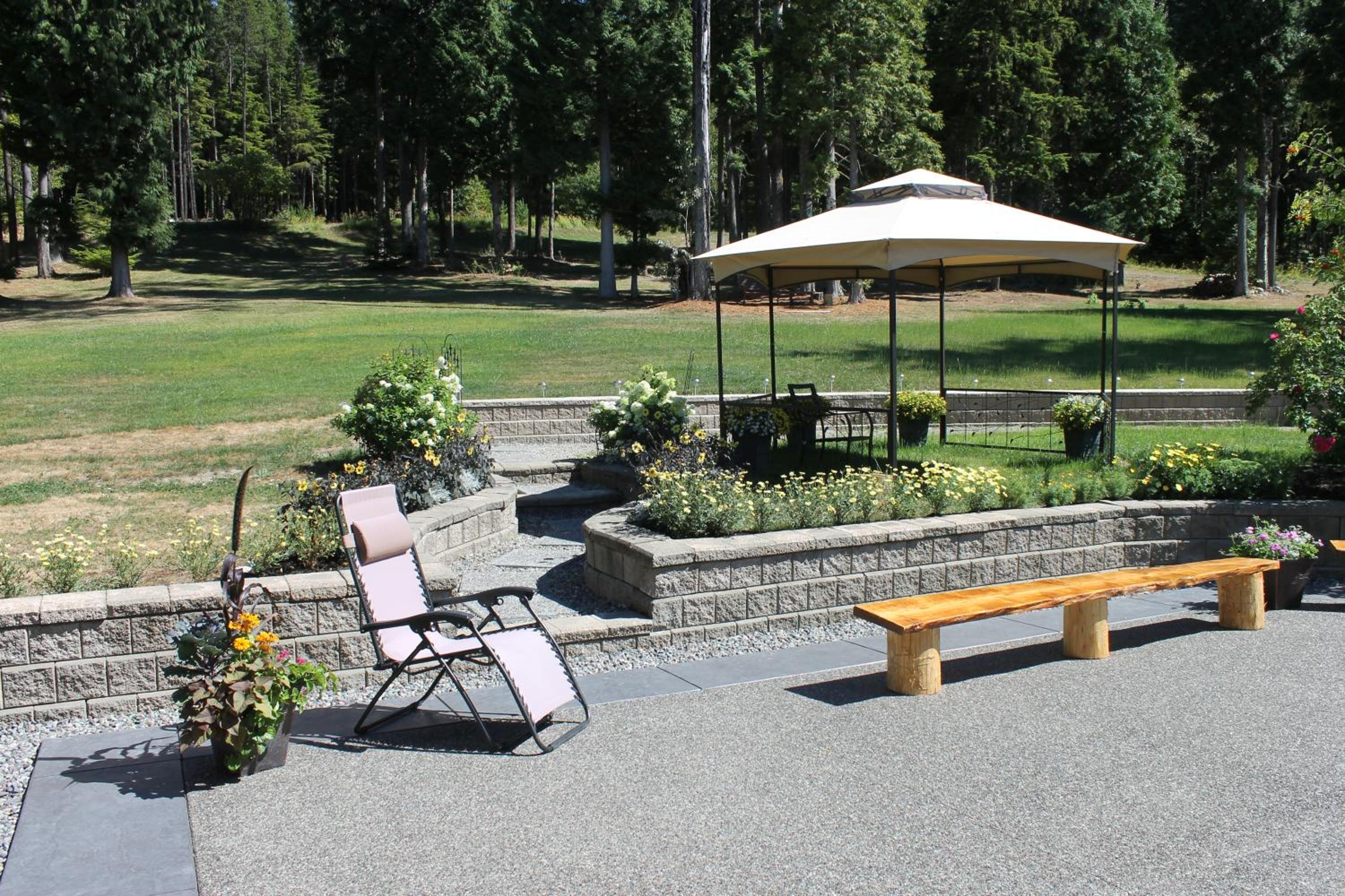 Remo Ridge Bed N Breakfast - Image 5