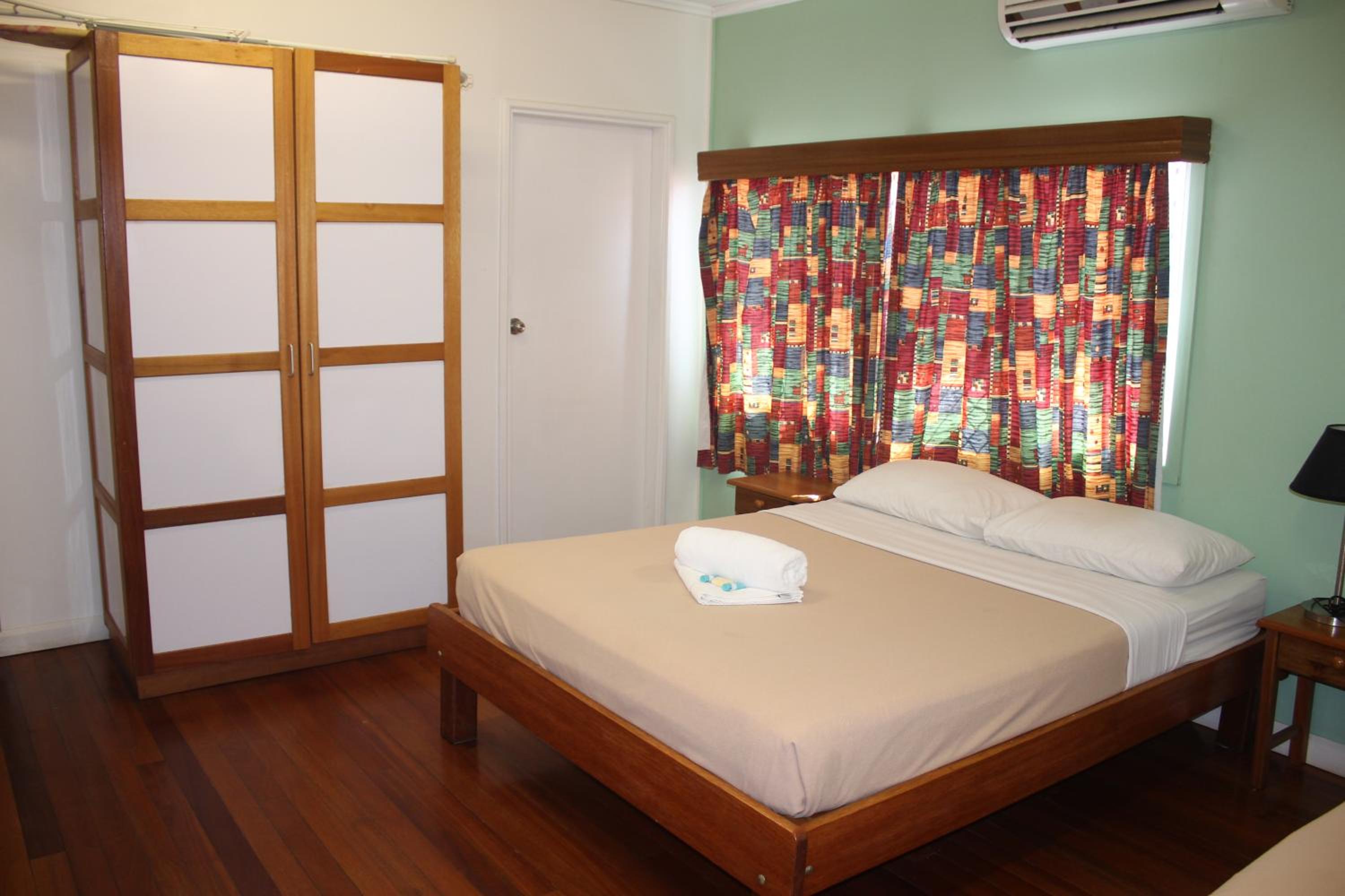 Taklam Lodge And Tours view 5