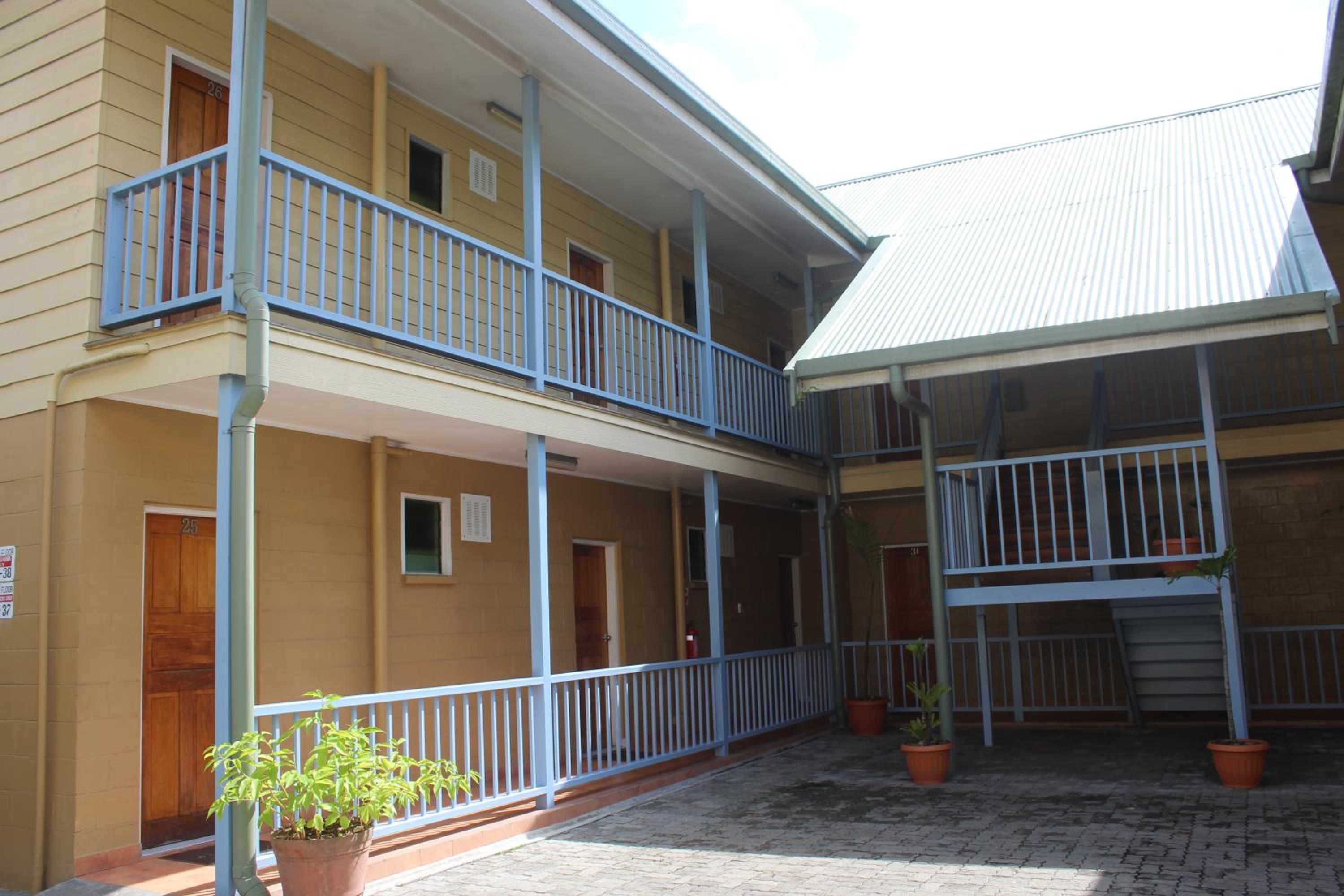 Taklam Lodge And Tours view 2