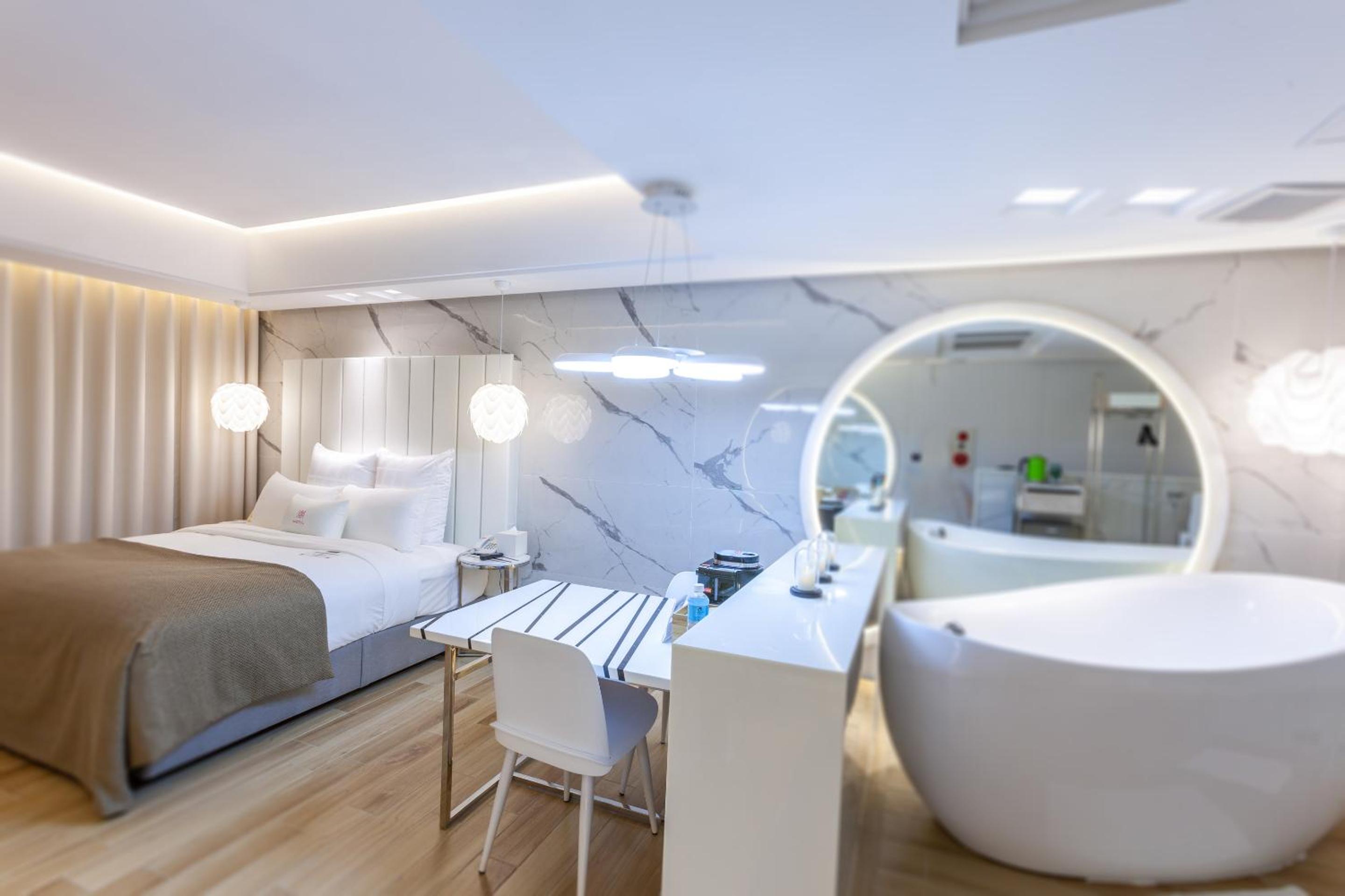 Taoyuan Vacations - Chao Motel - Property Image 9