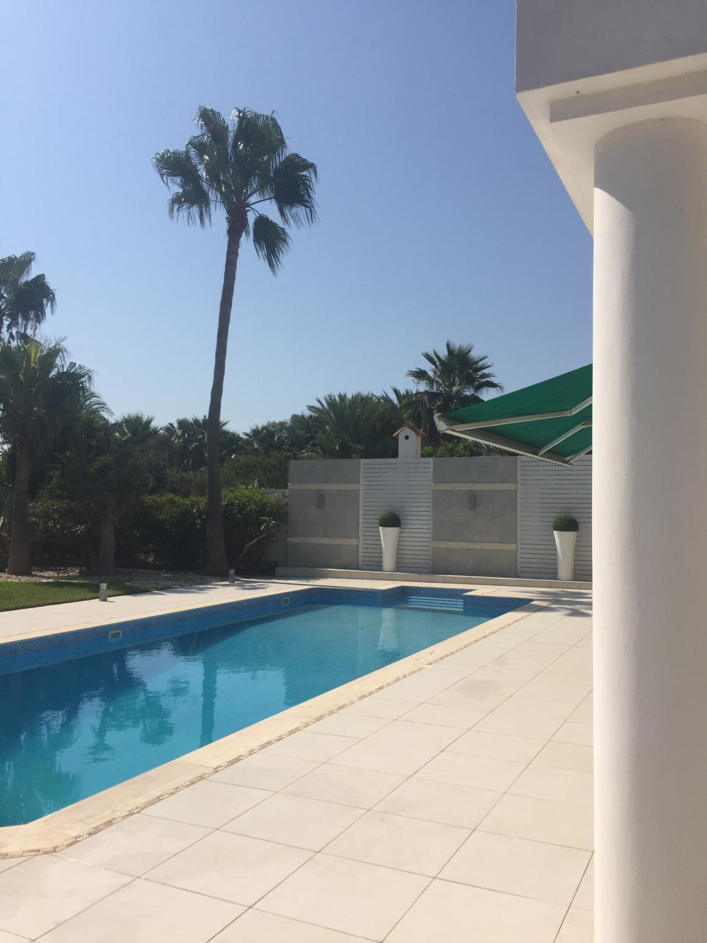 Deluxe First Line Villa view 2