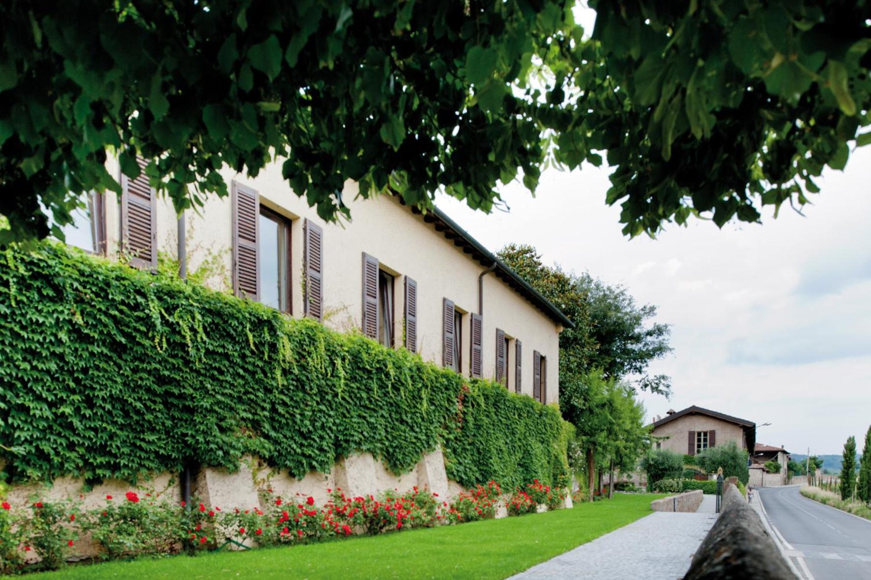 Borgo Santa Giulia view 5