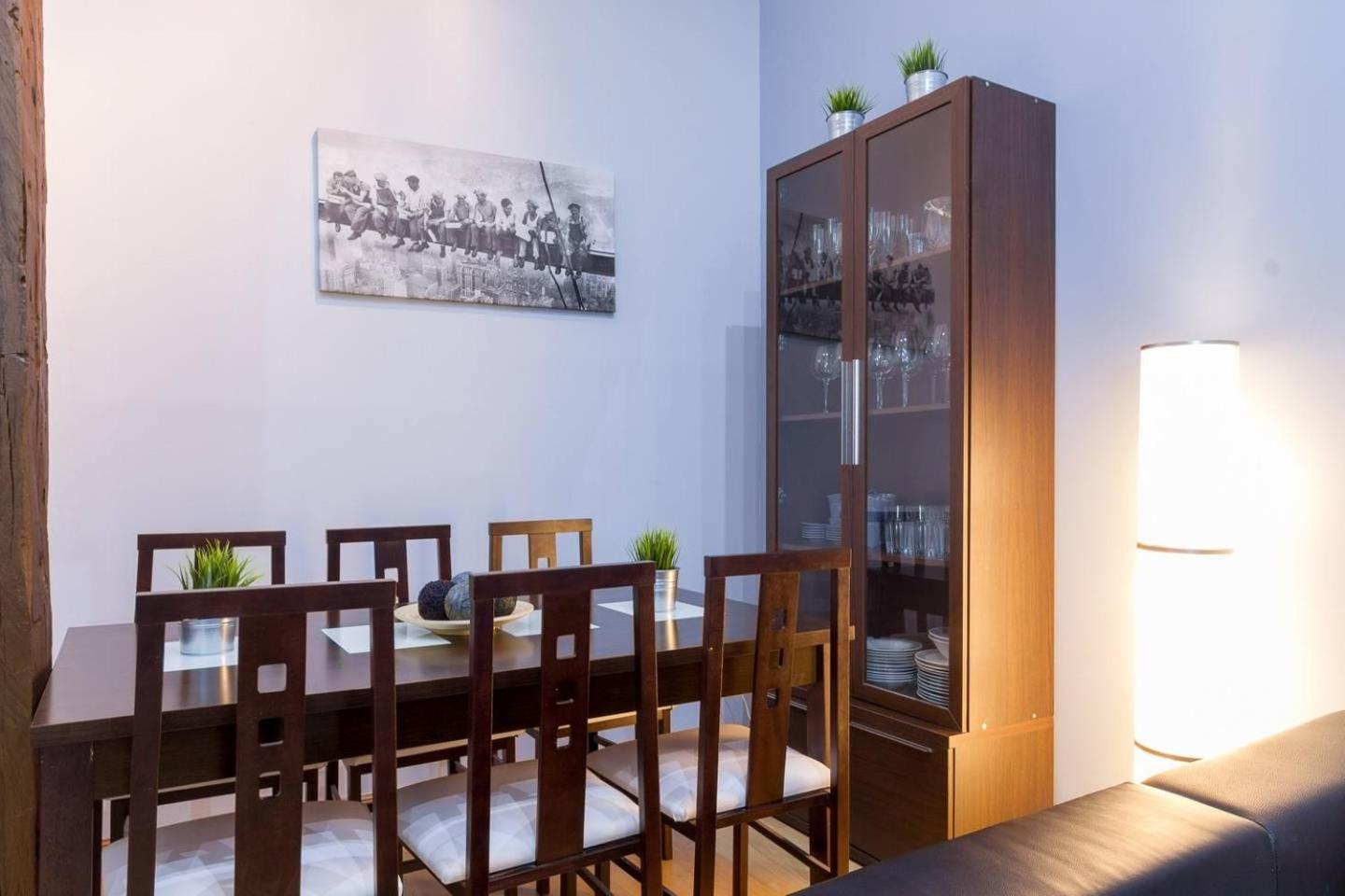 Cozy Apartment in Plaza Mayor Square by Batuecas