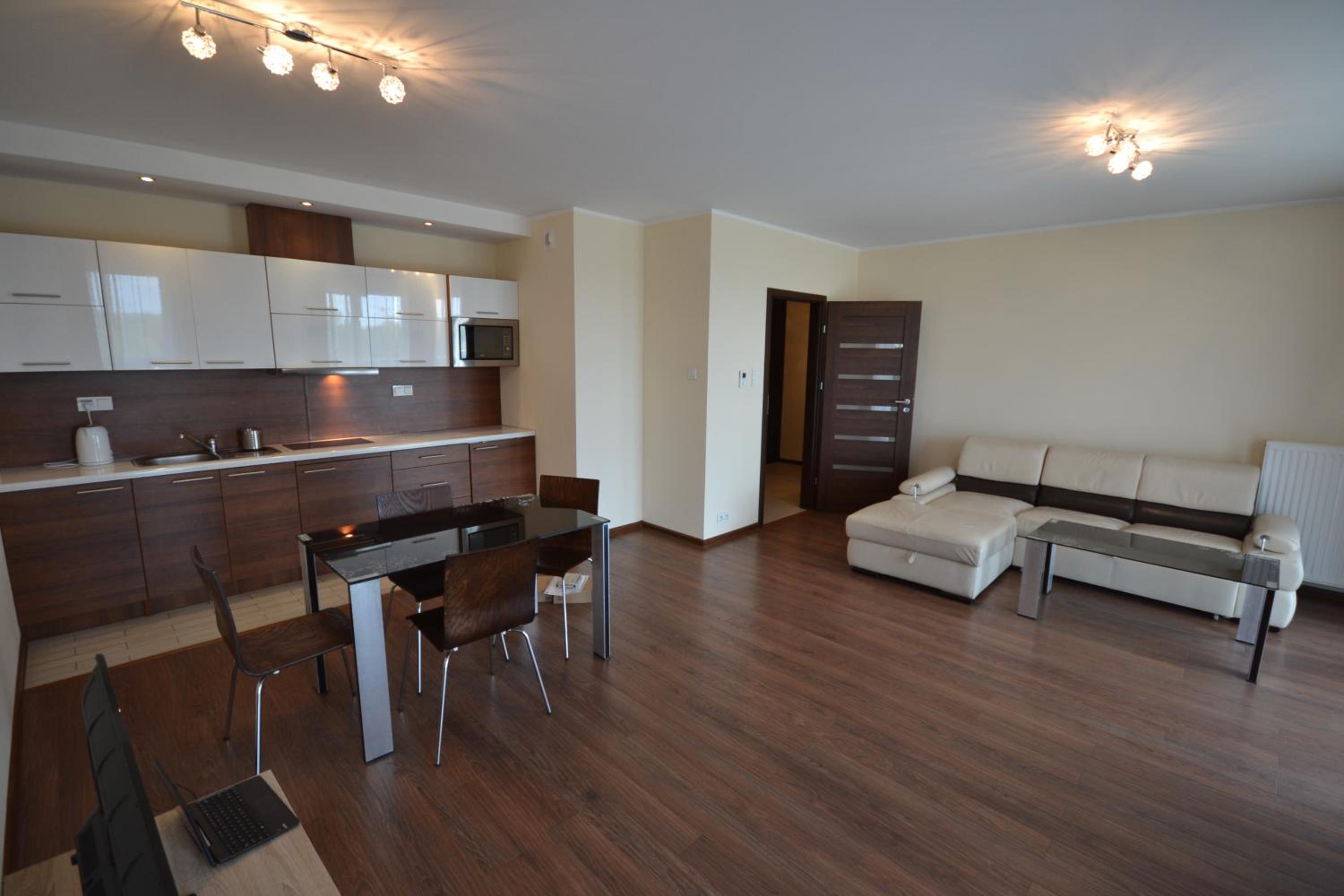 Photo 84
