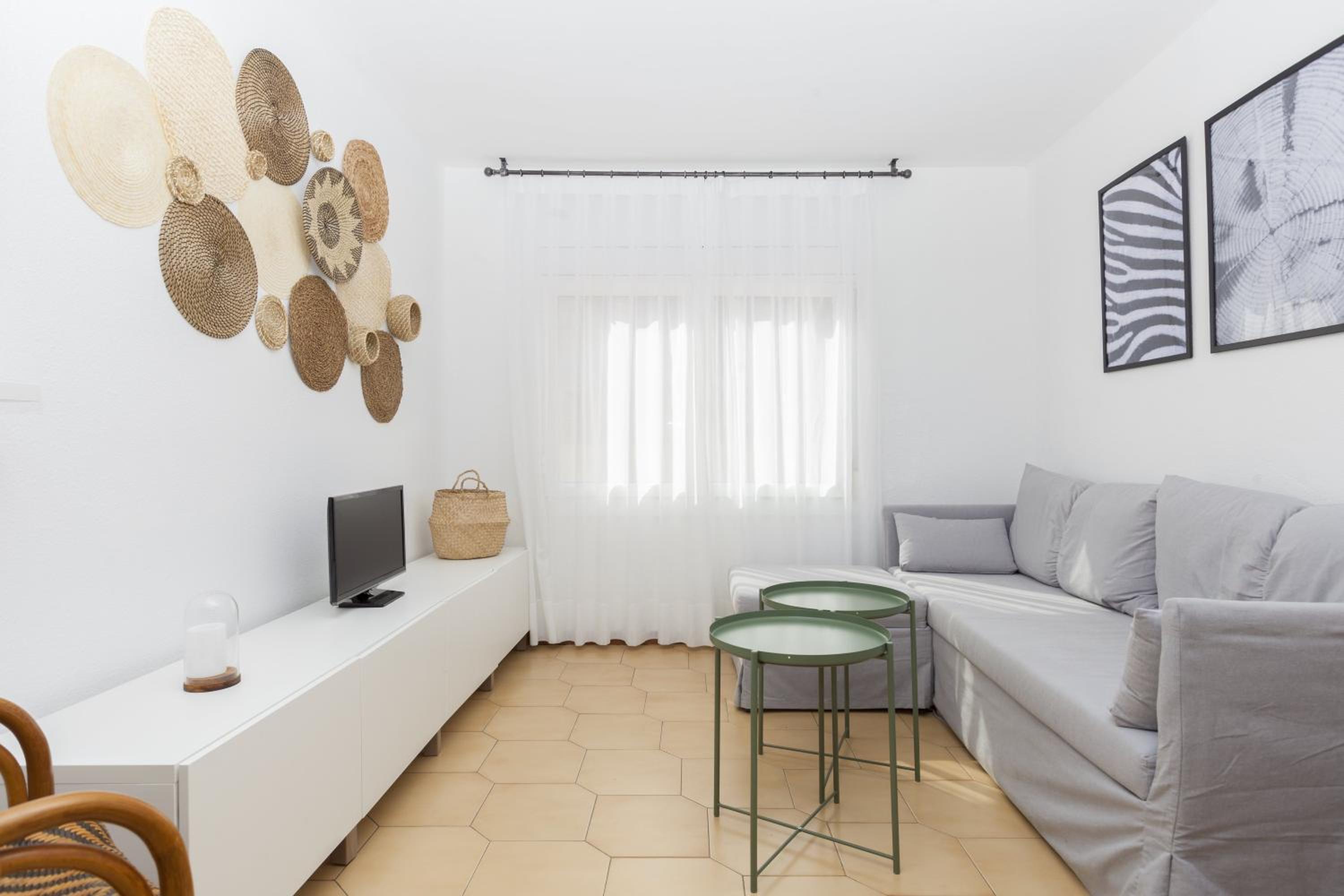 Apartments Mar de Tossa view 2