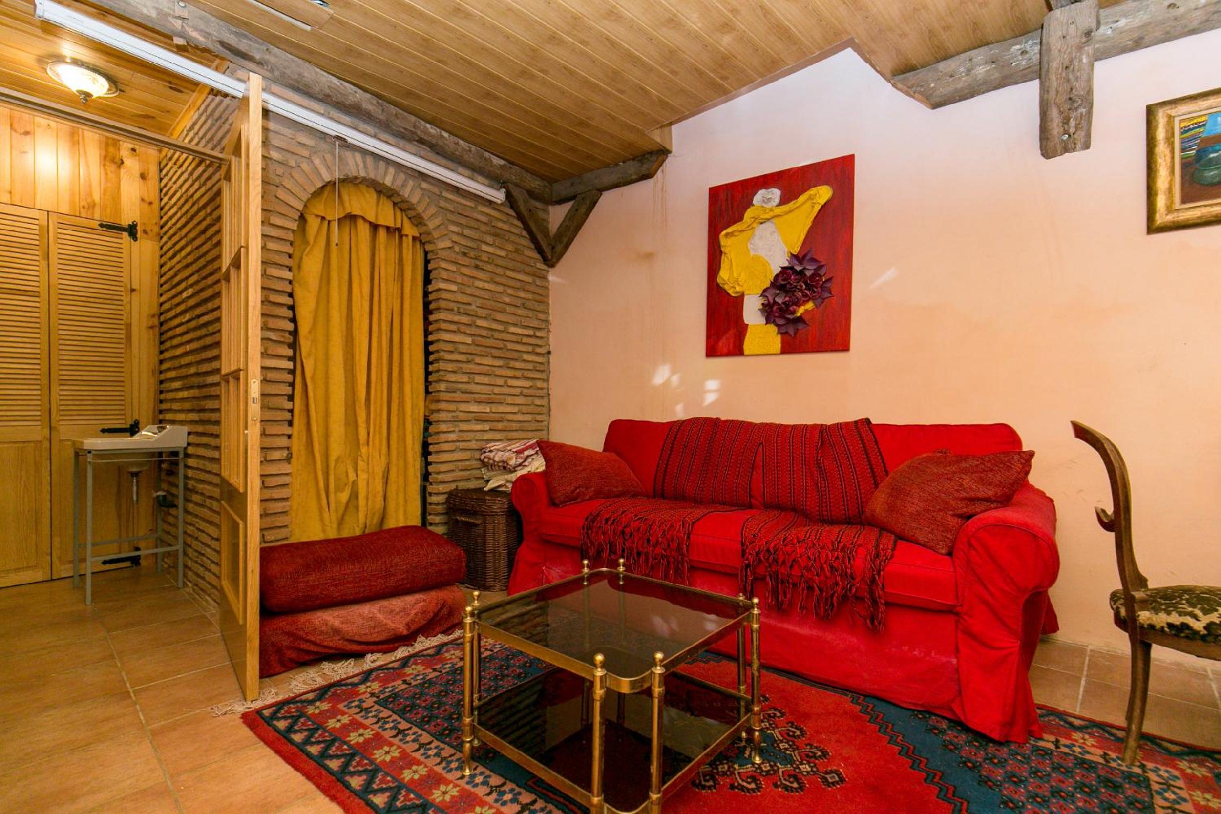 Charming Andalusian house - free parking