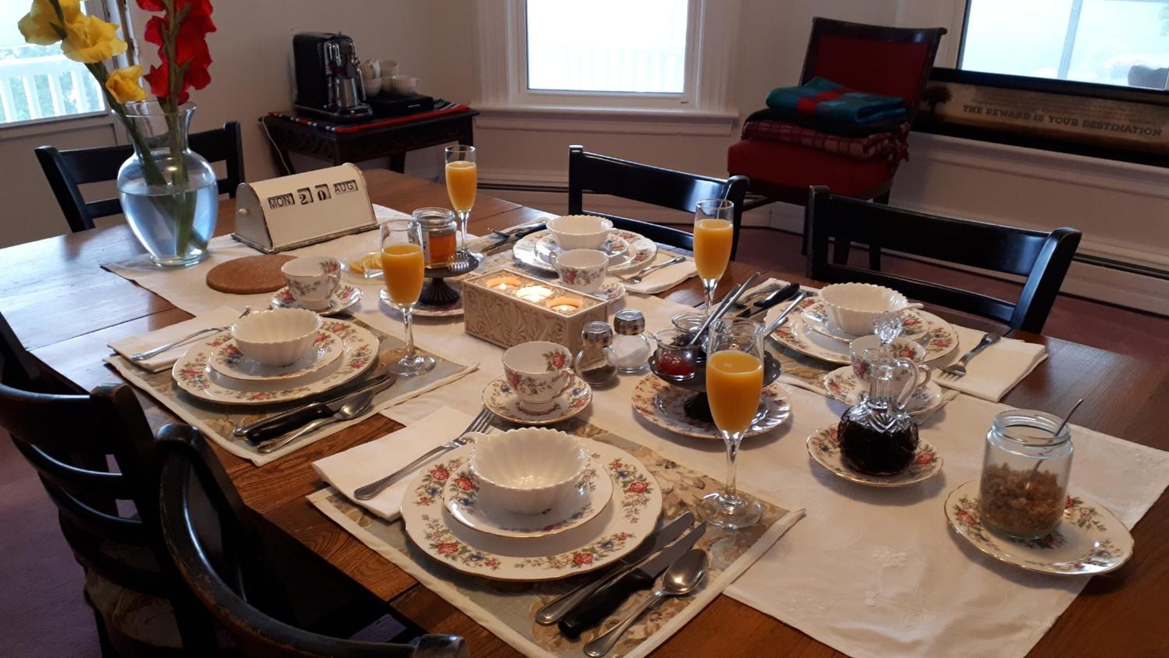 Hillside Landing B&B