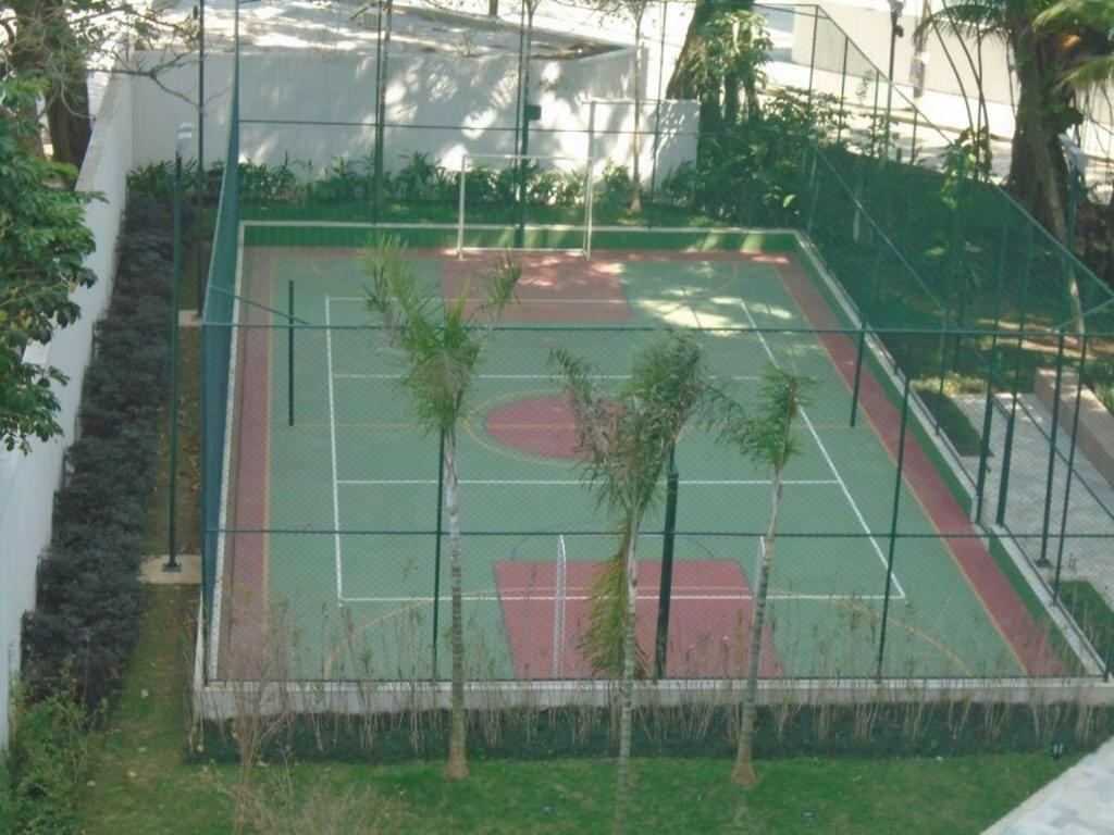 Photo 12