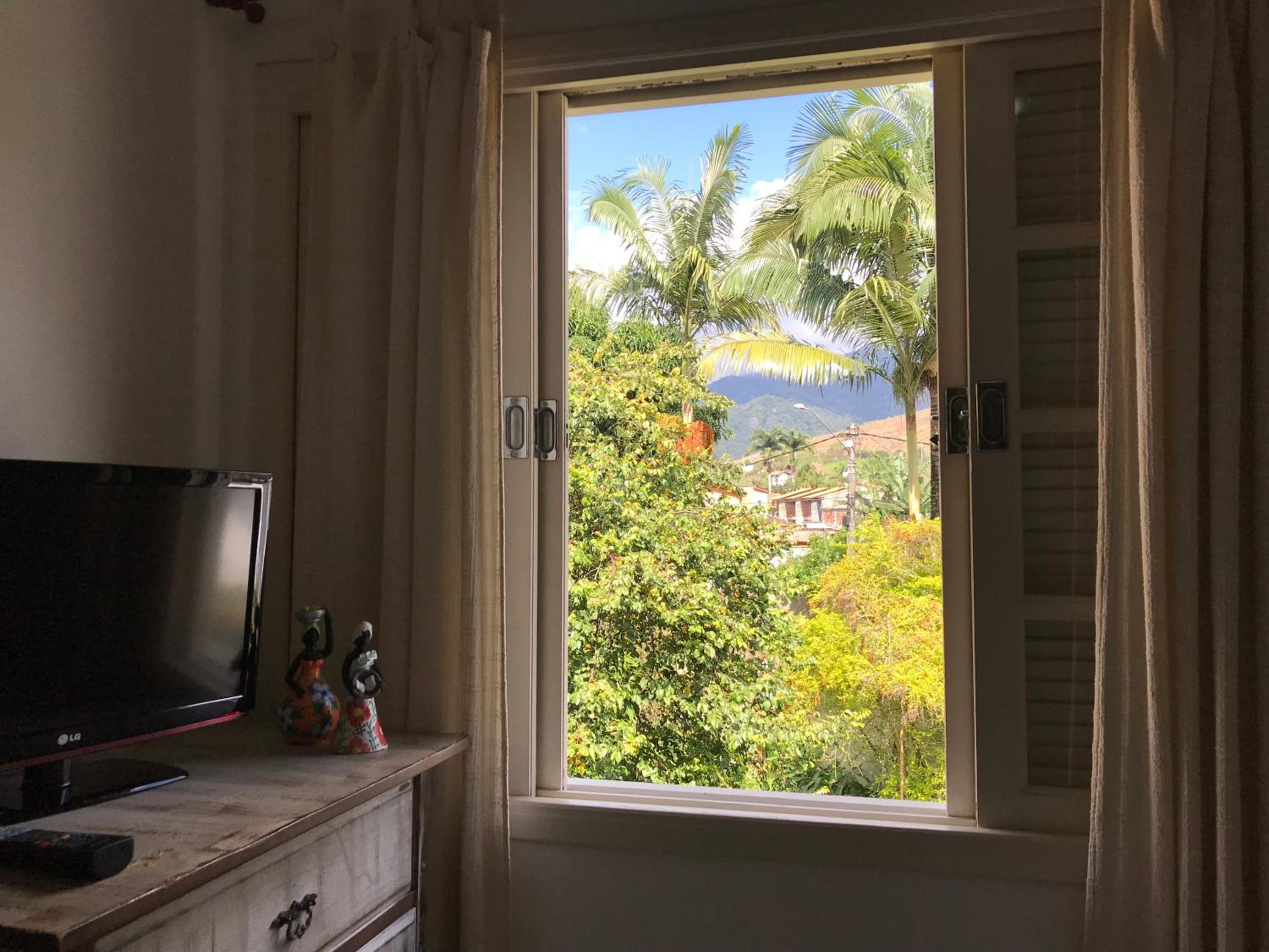 Linda casa em condomínio