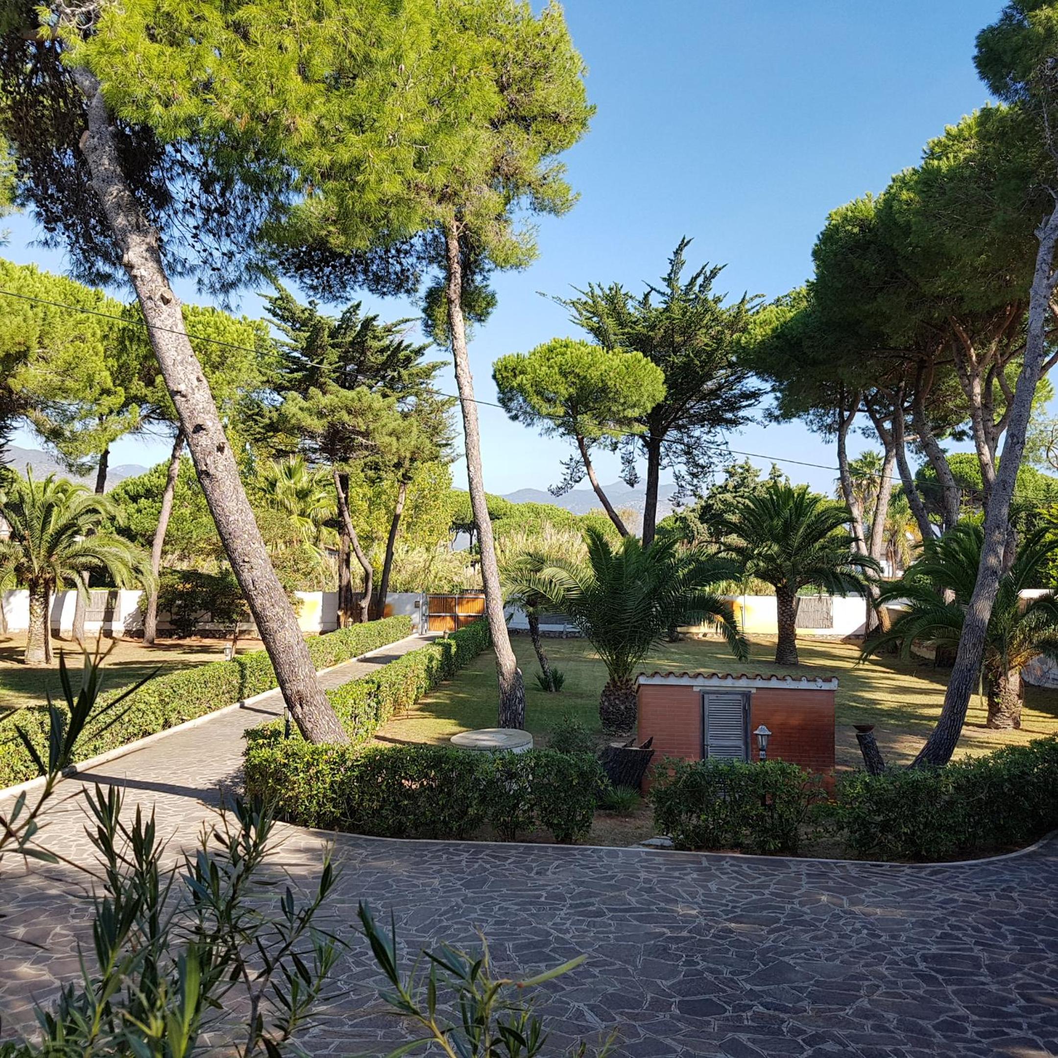 Villa GREG stupenda casa sulla spiaggia con accesso diretto al mare view 3