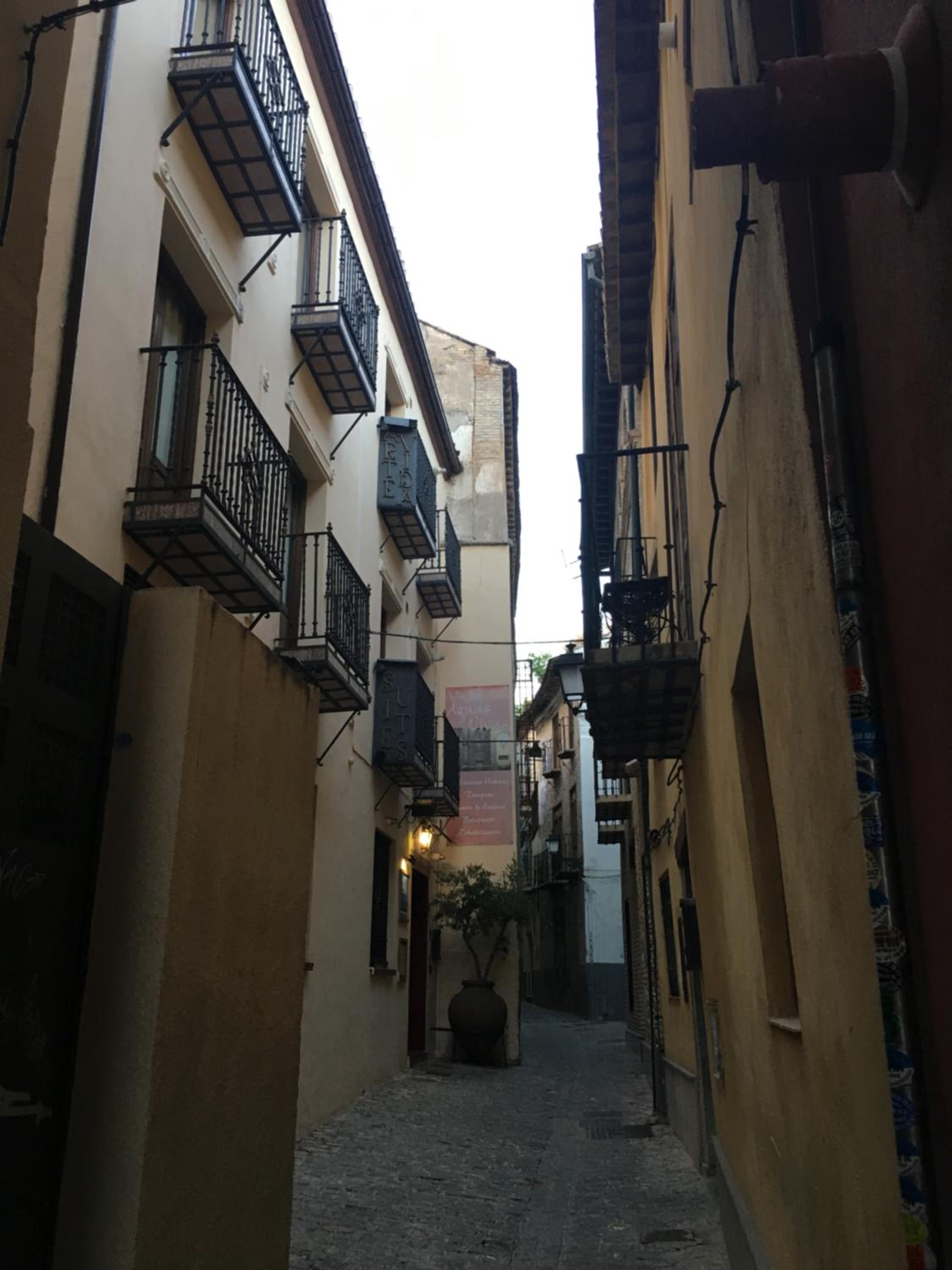 Charming Andalusian house - free parking