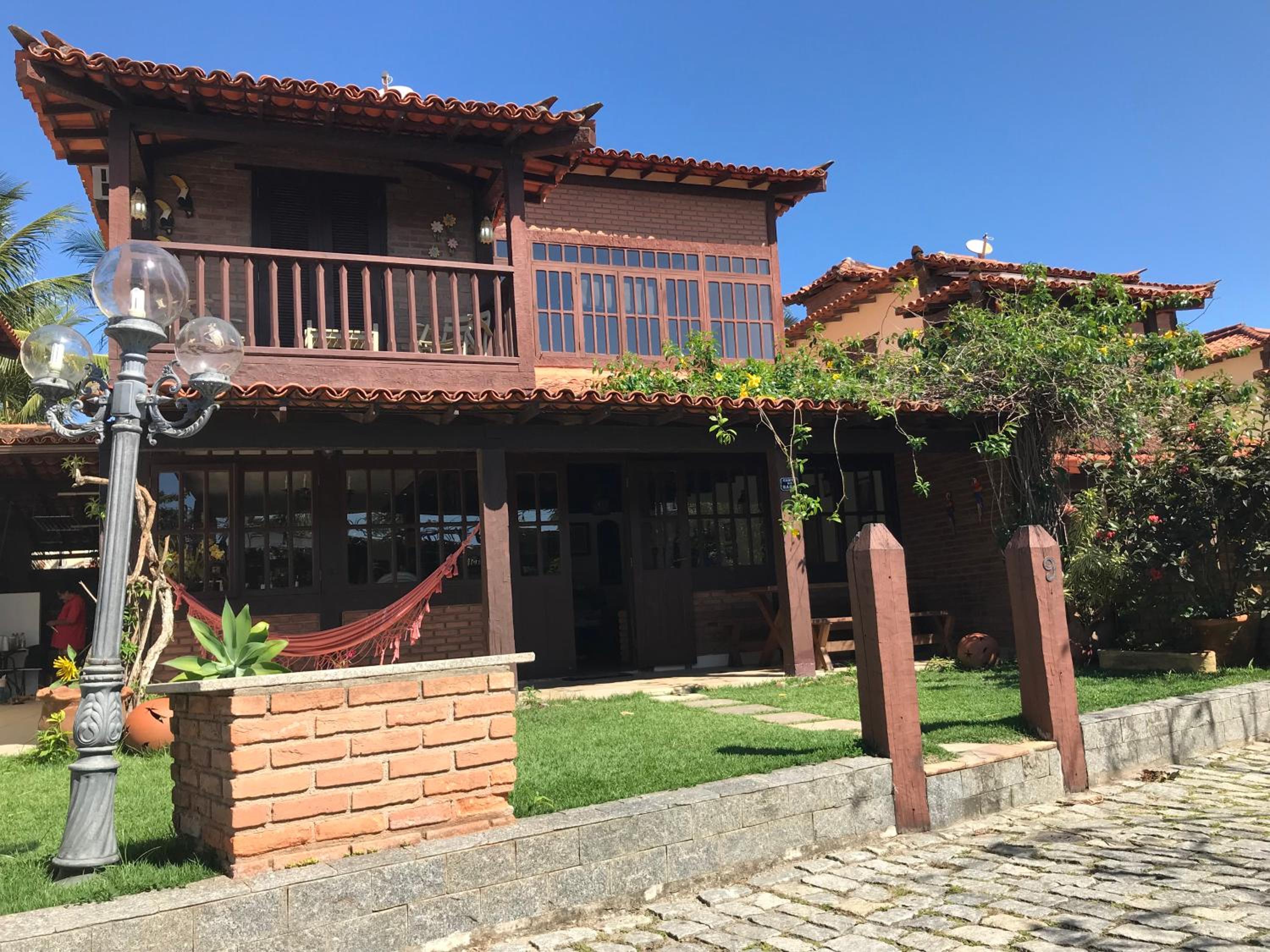 Bela casa de 4 suítes em Geribá