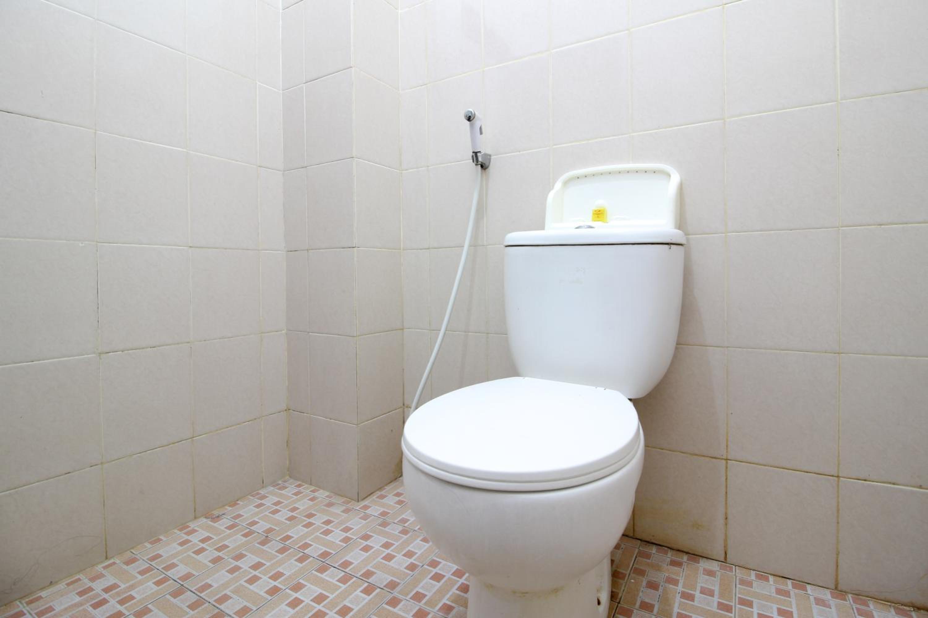 RedDoorz near Adisucipto Airport 3, ย็อกยาการ์ตา - 15