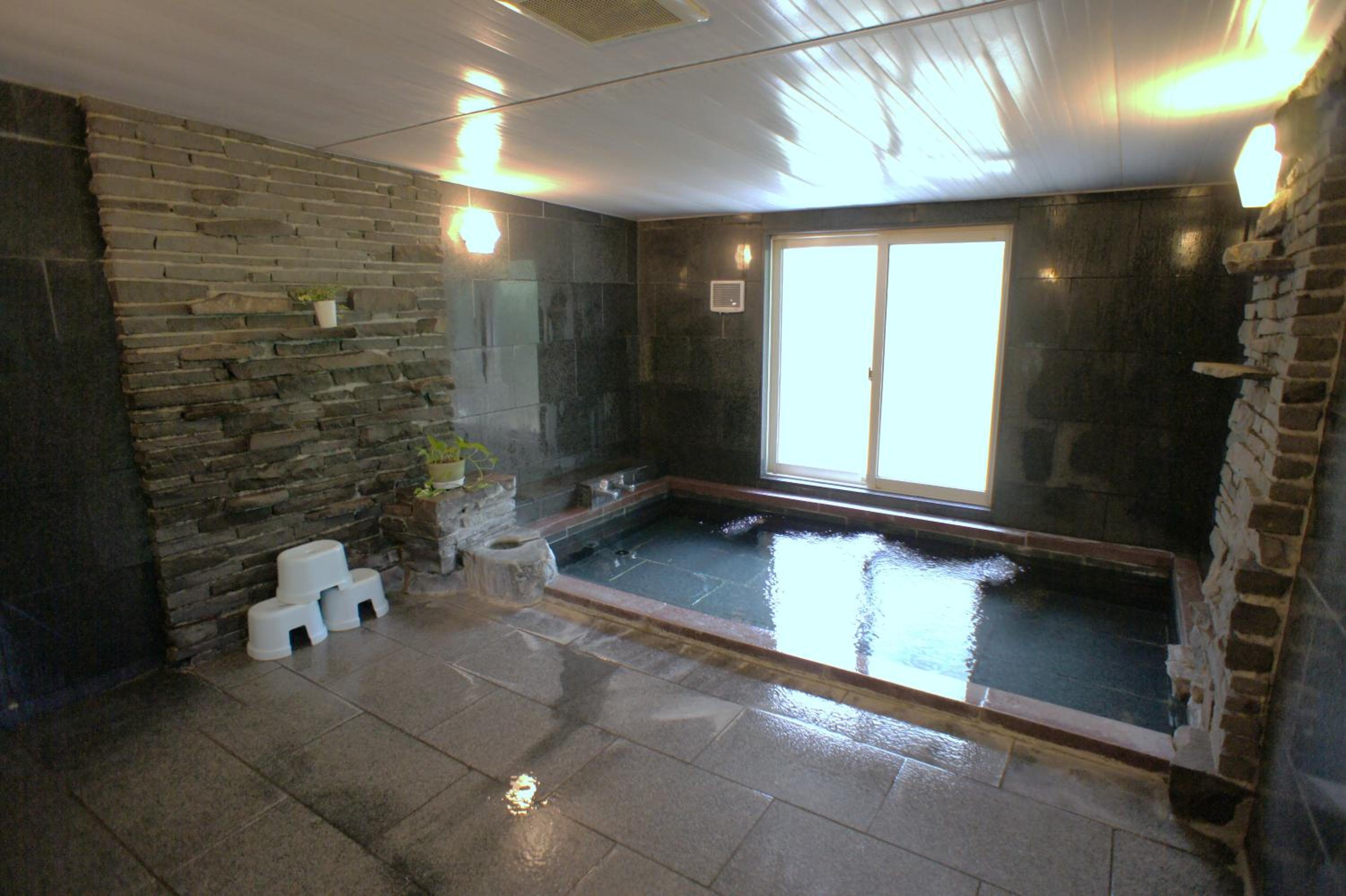 Photo 33