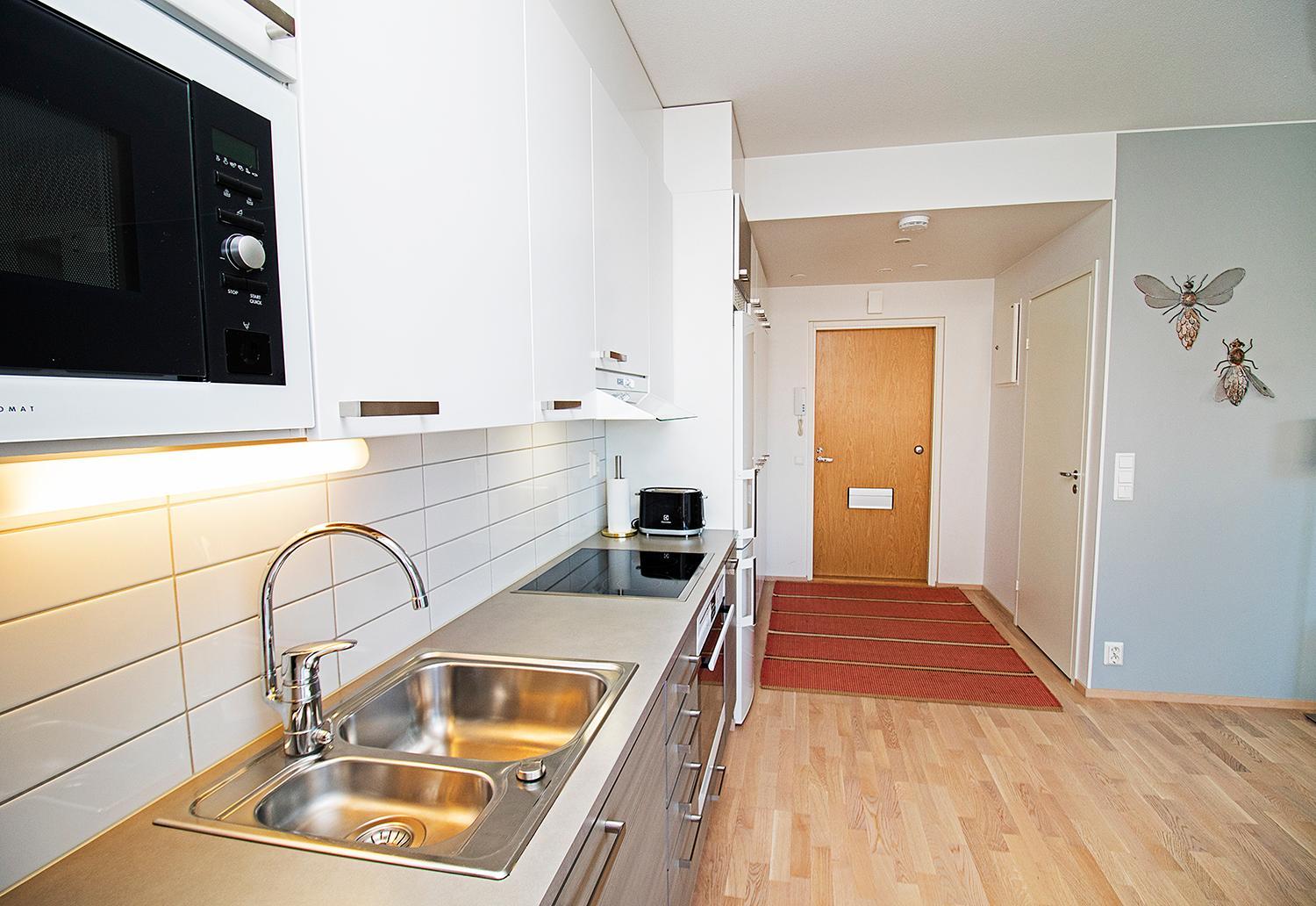 Pro Apartments 5 view 3