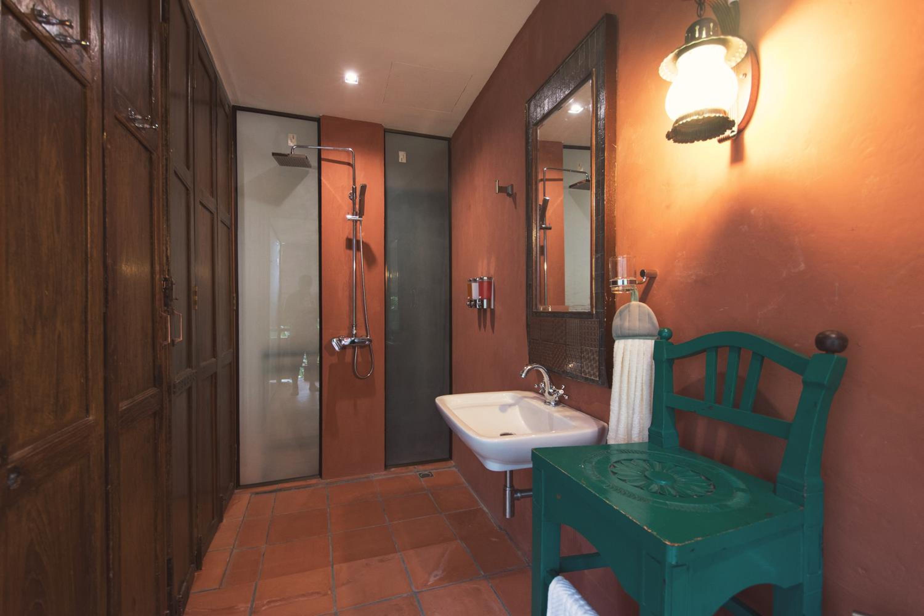 2ROOMS Boutique House