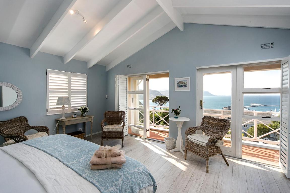 Dolphin Cottage view 3