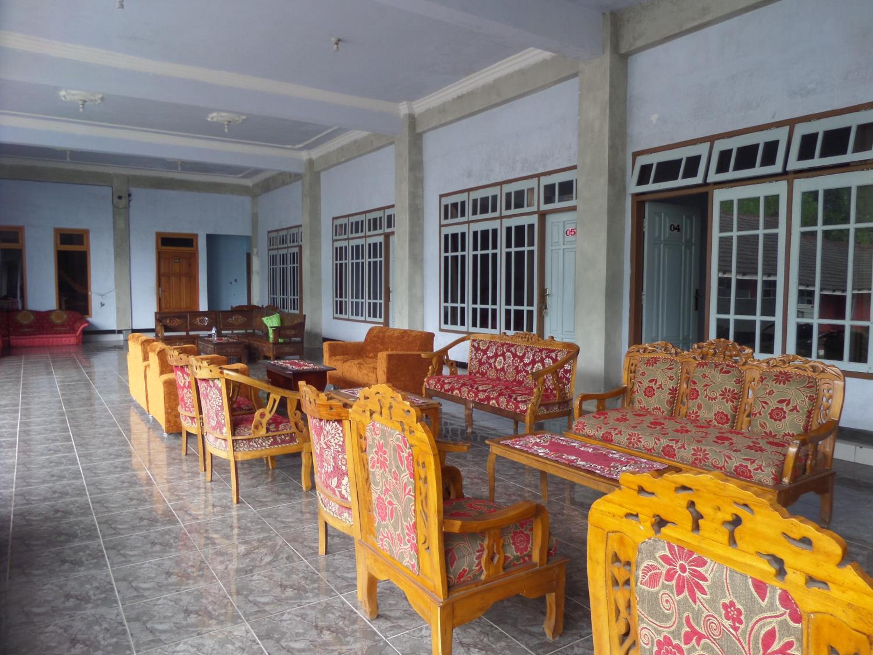Km 31 Sujono Guesthouse
