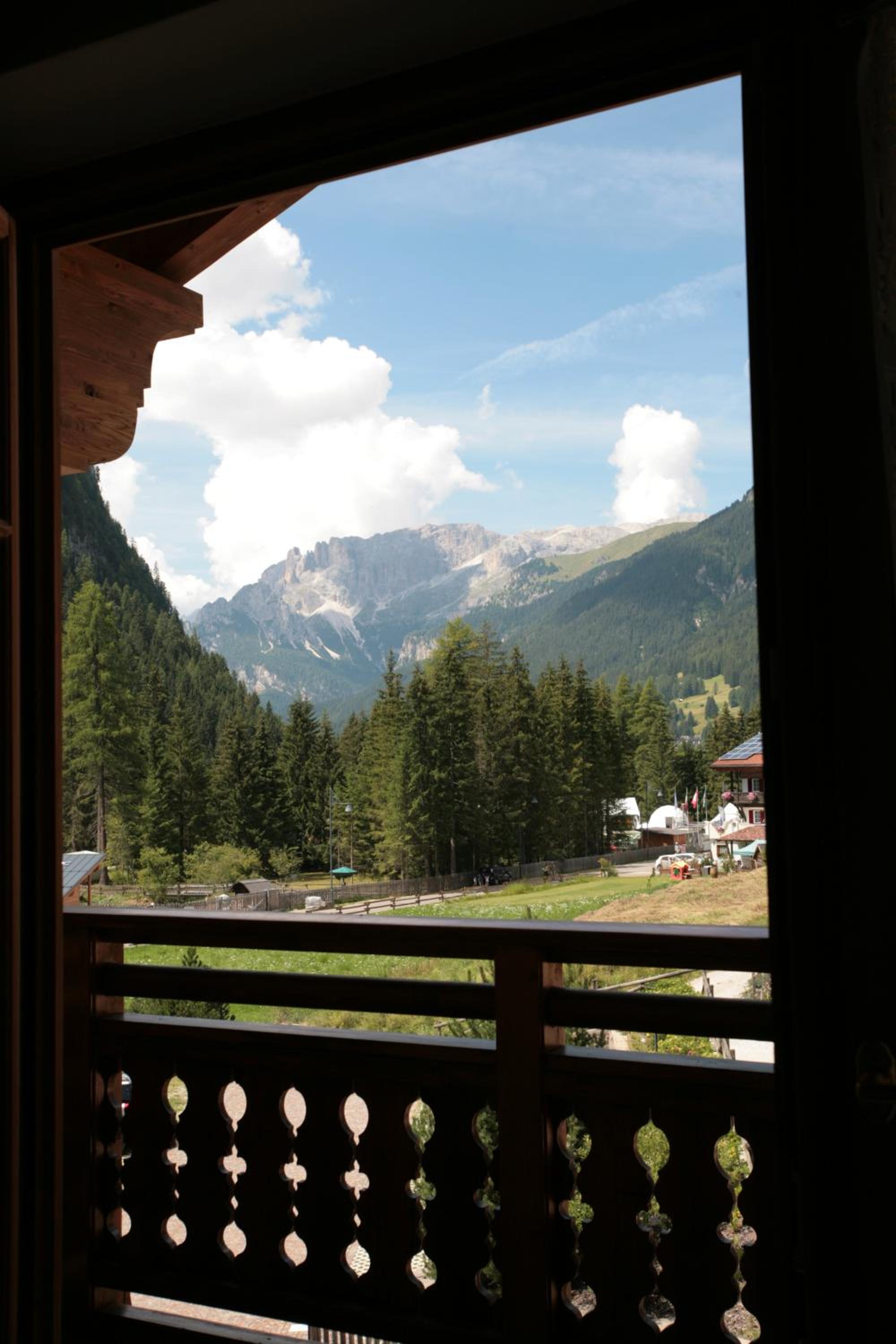 Photo 68