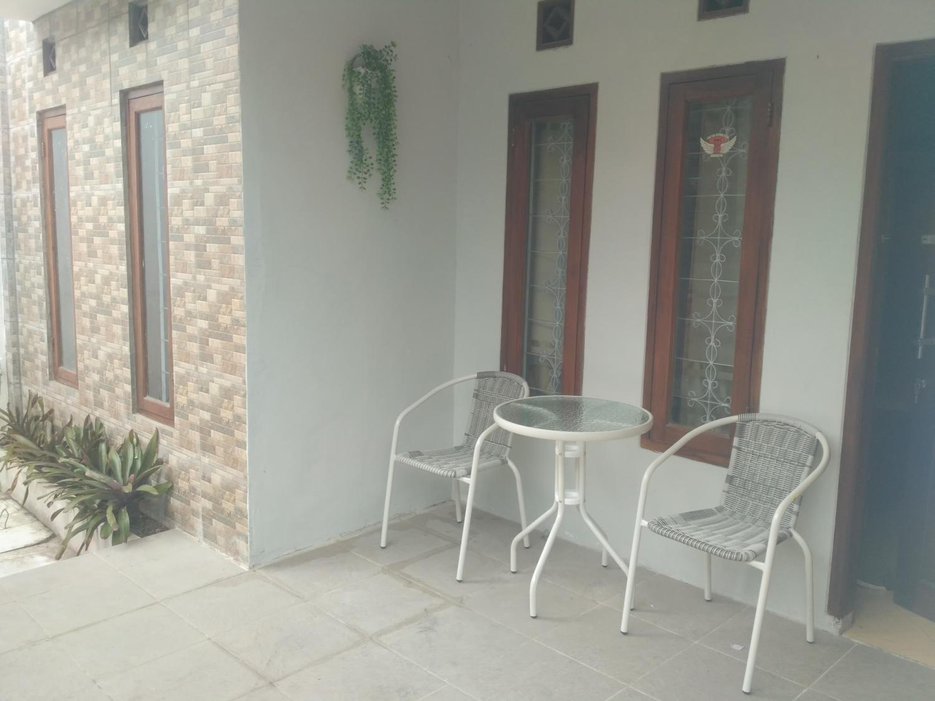 Homestay Bumi Asri III Cikutra view 2