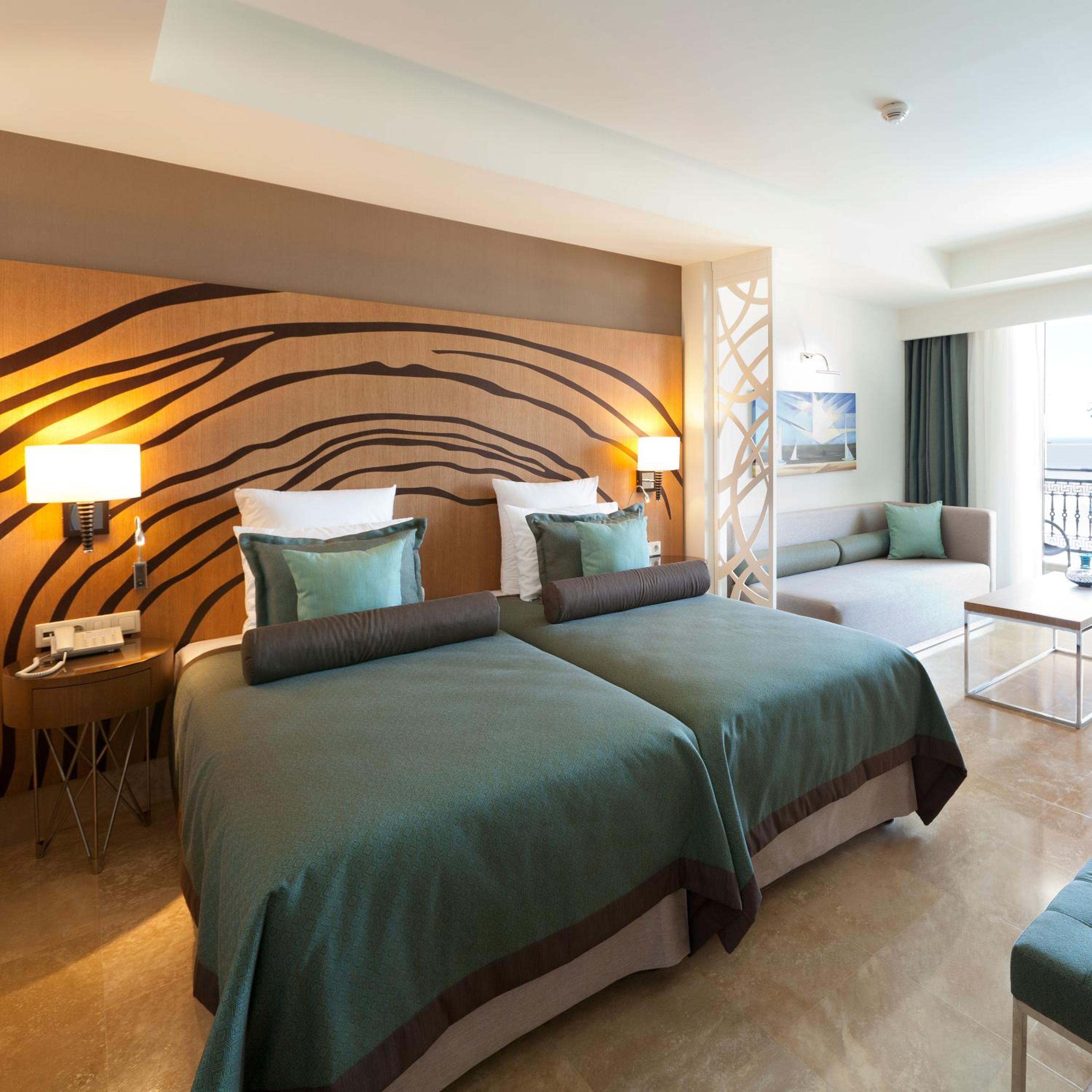 Paloma Oceana - Image 24