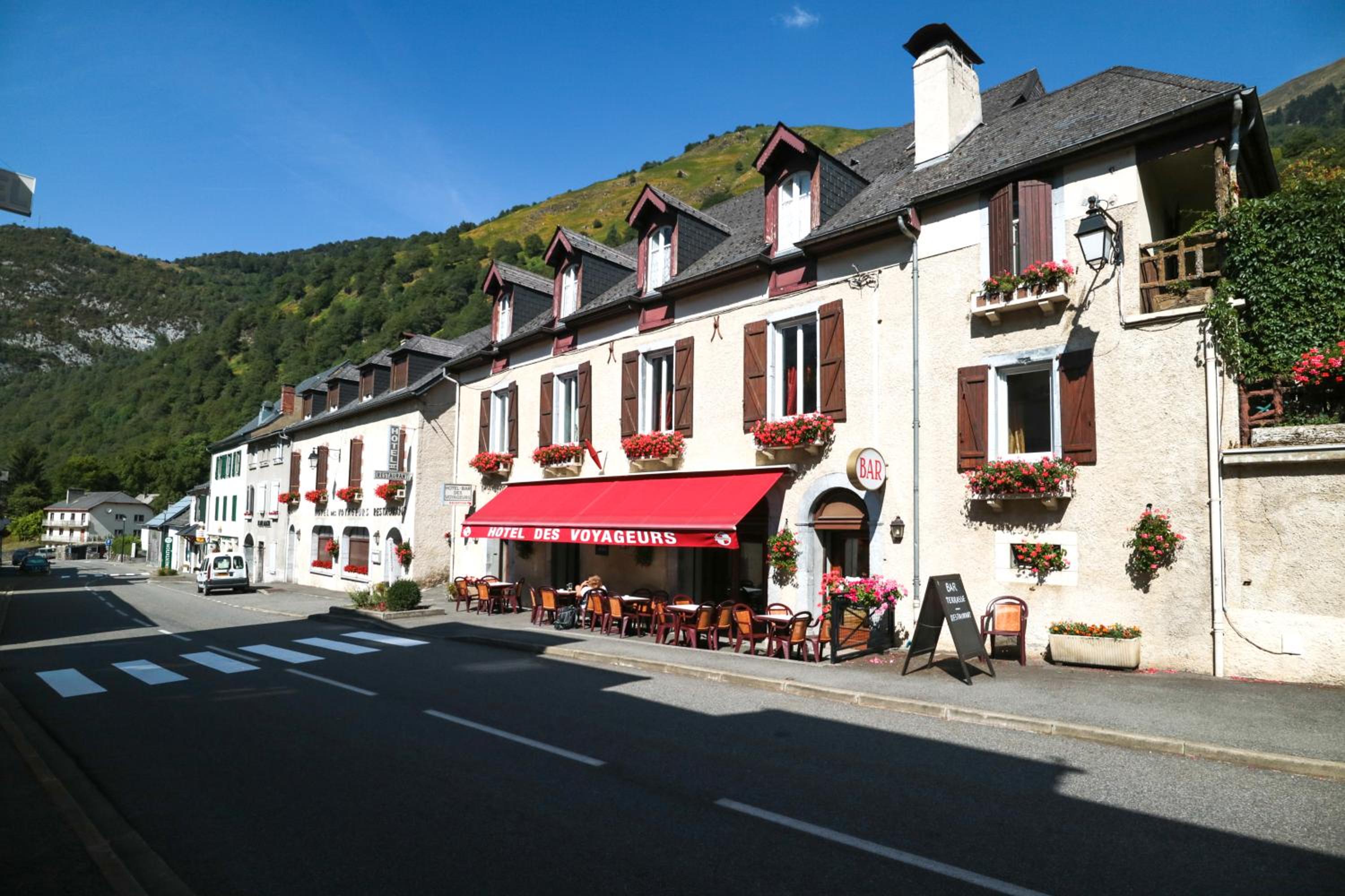 restaurant