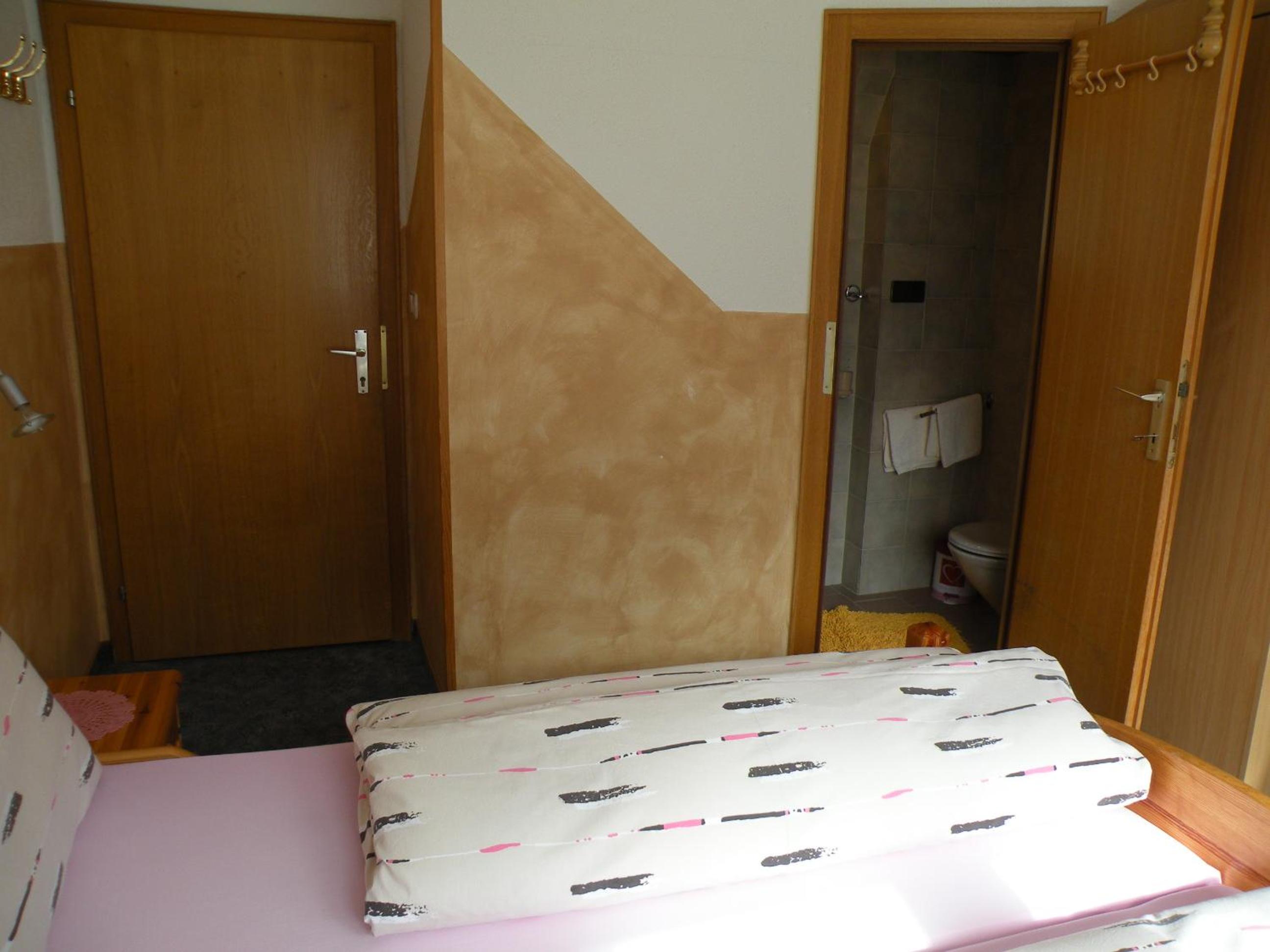 Photo 29