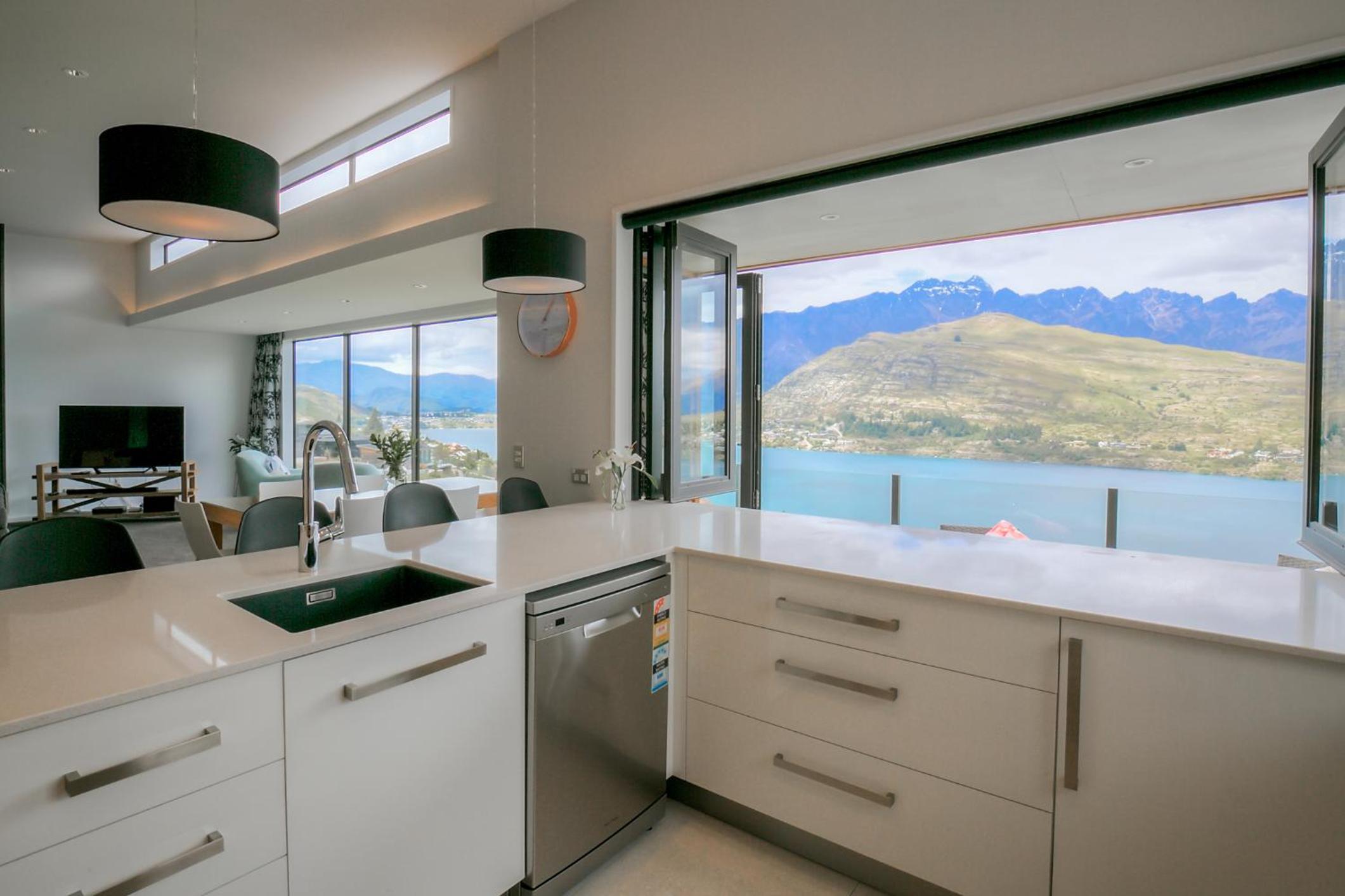 Ultimate Views Luxury view 4