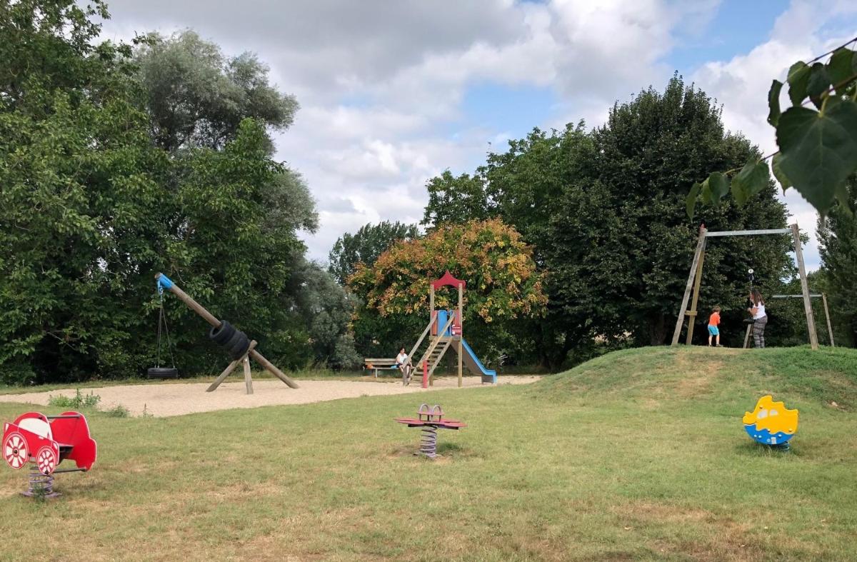 children's play area