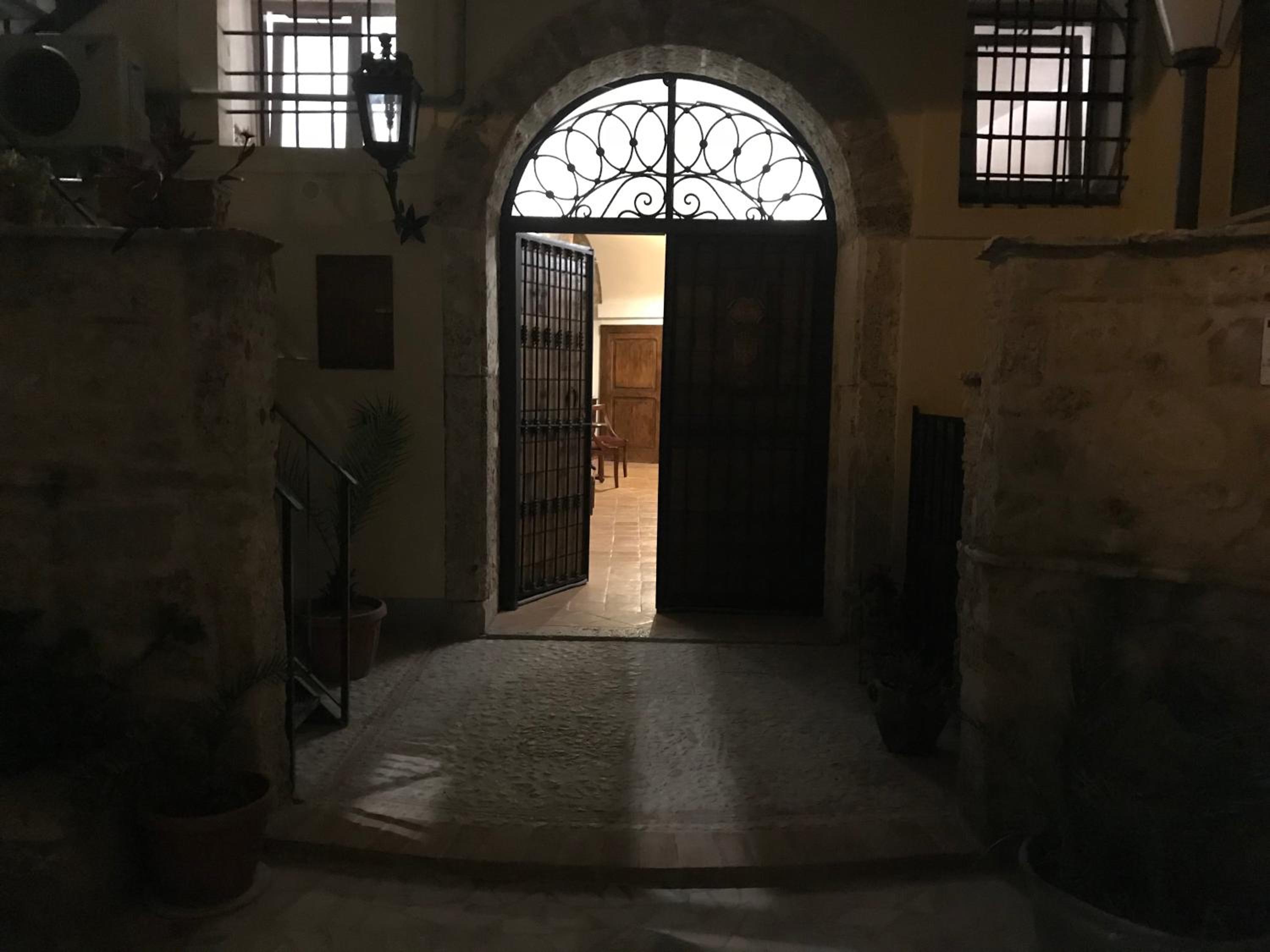 Le Prigioni del Palazzo B&B view 3