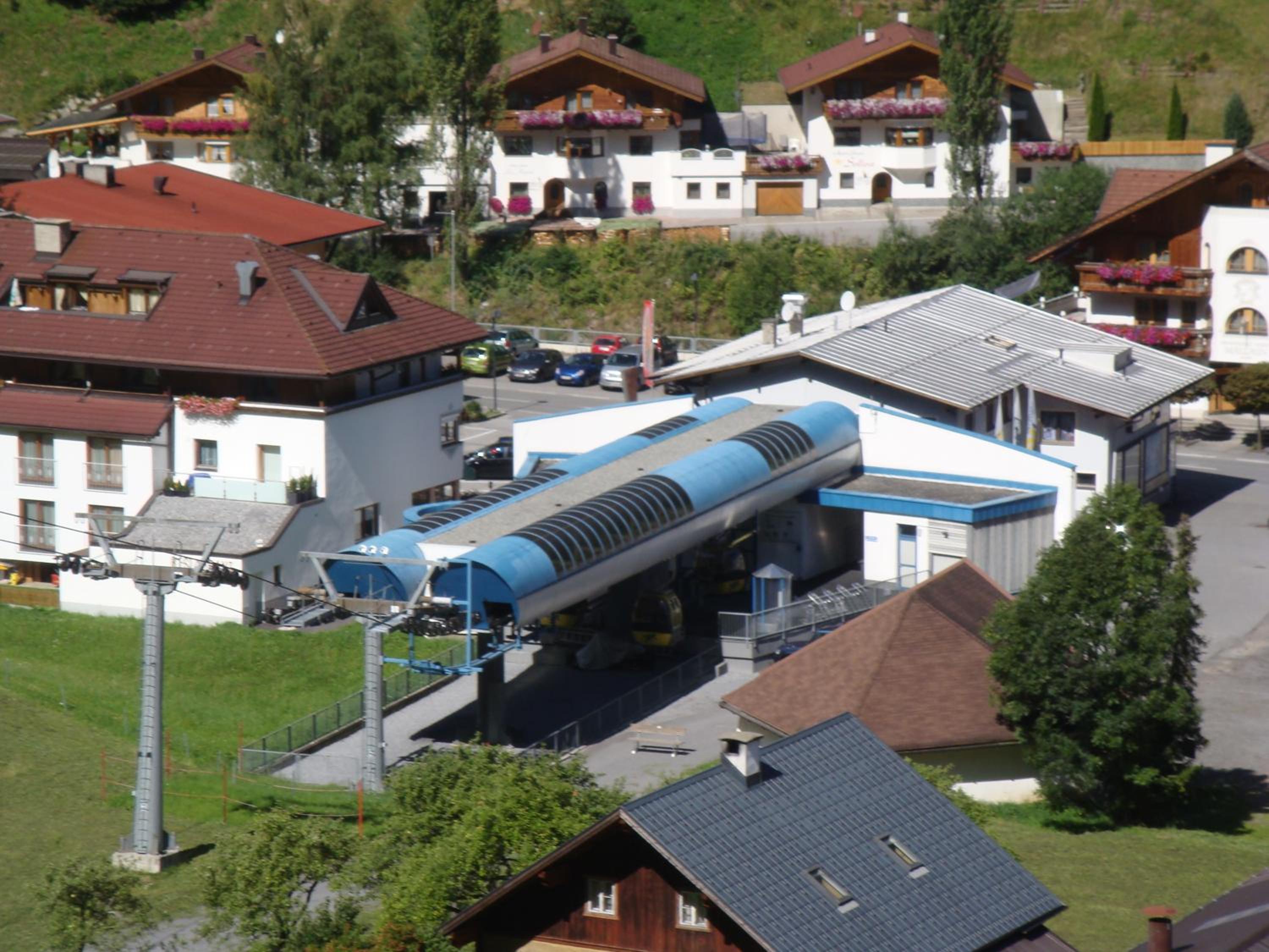 Photo 16