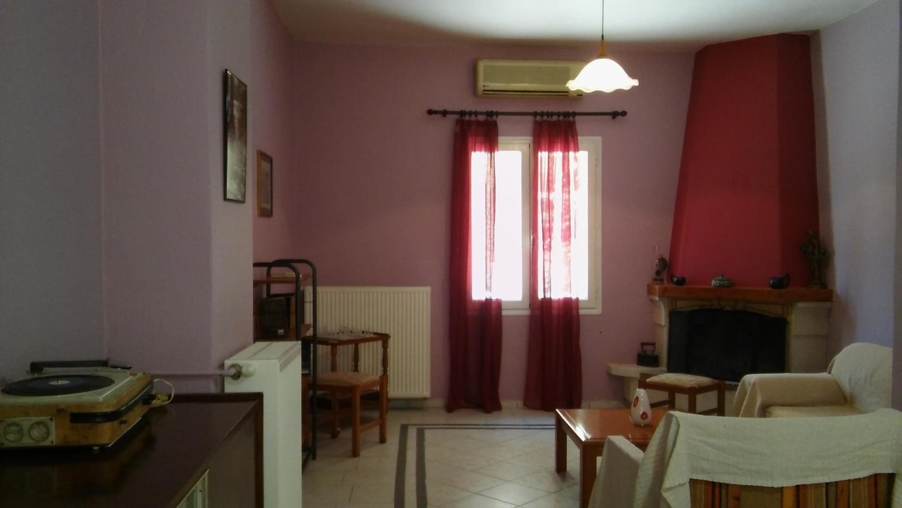 Sitzanaki Home