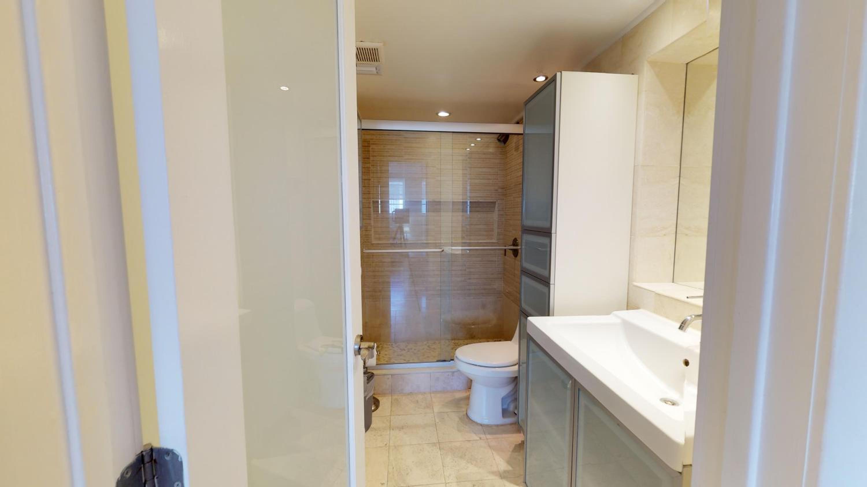 Ocean Reserve Condo by FlatsAway